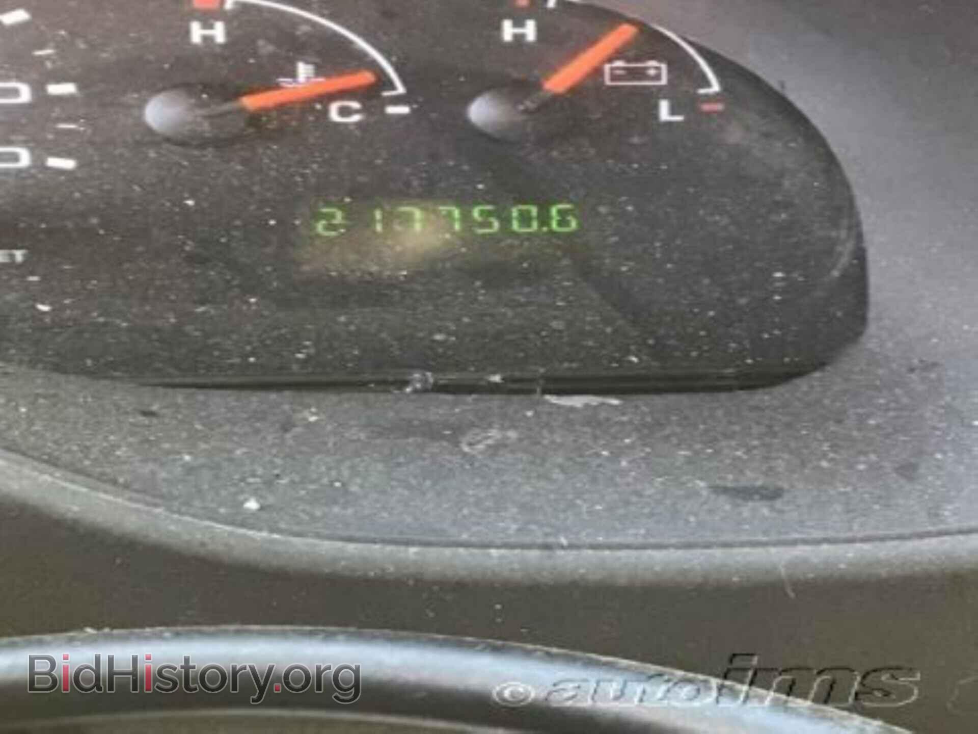 2006 FORD ECONOLINE CARGO VAN - VIN: 1FTNE24W16DB46202 - Photo 2