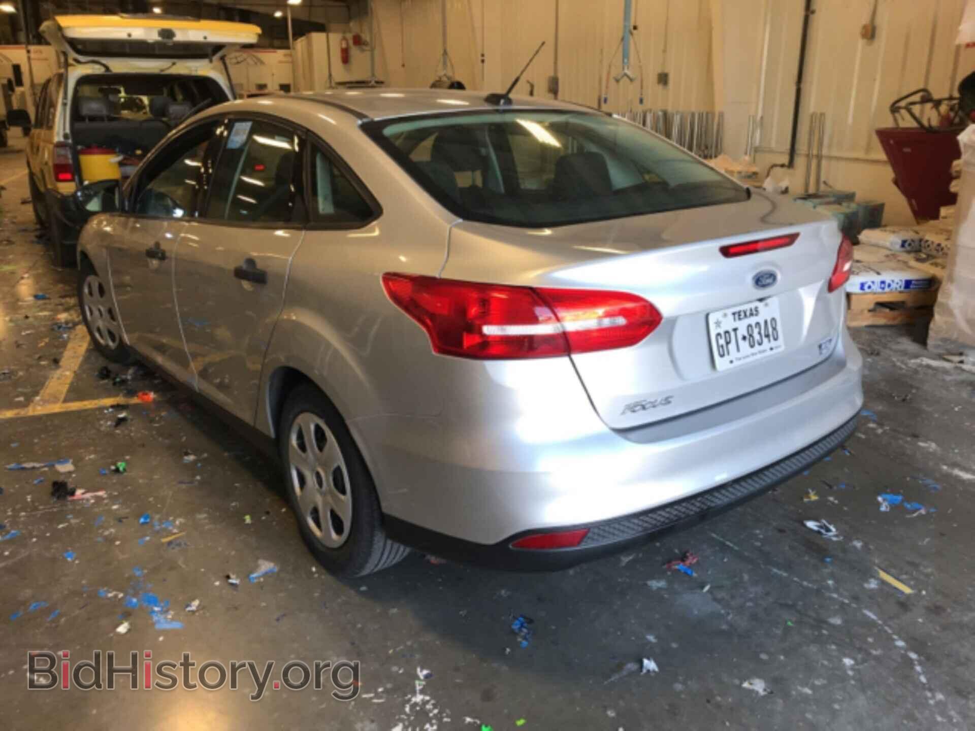 2016 FORD FOCUS - VIN: 1FADP3E26GL226096 - Фото 6