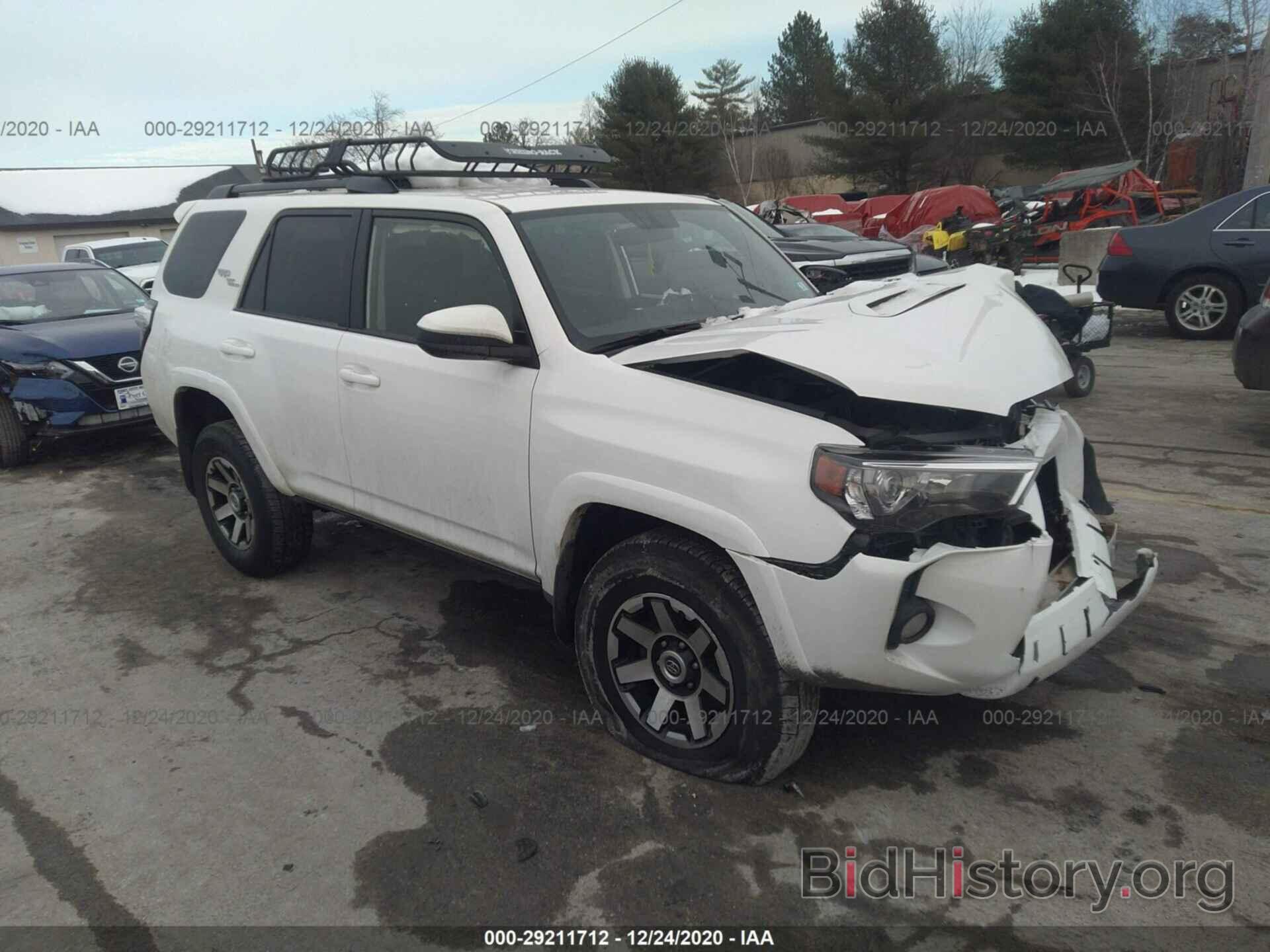 Photo JTEBU5JR2K5709165 - TOYOTA 4RUNNER 2019