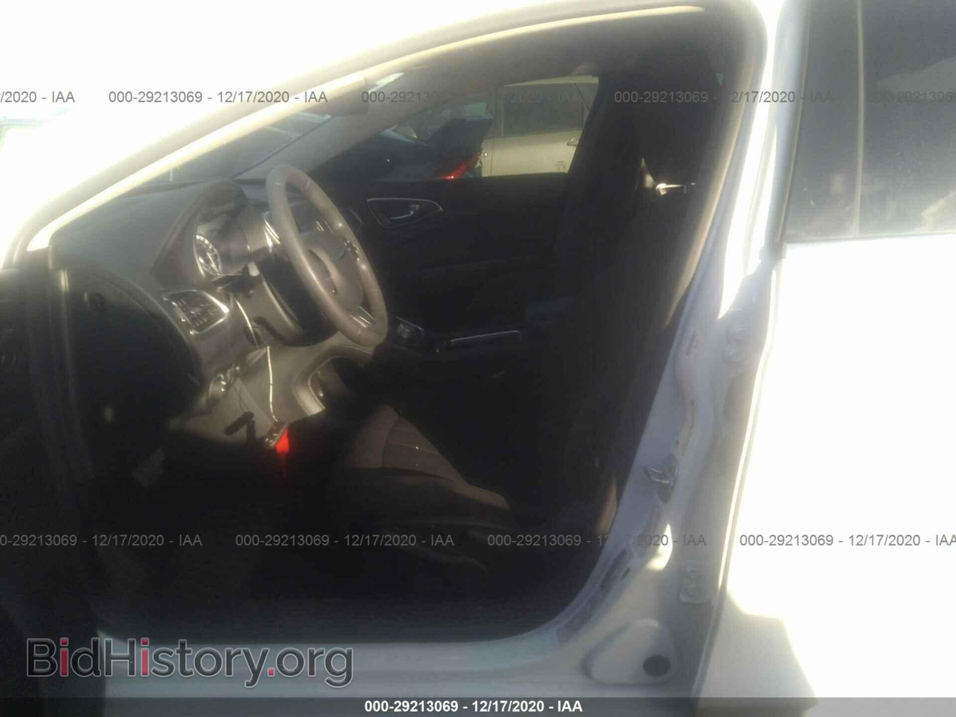2016 CHRYSLER 200 - VIN: 1C3CCCFB2GN139479 - Фото 5