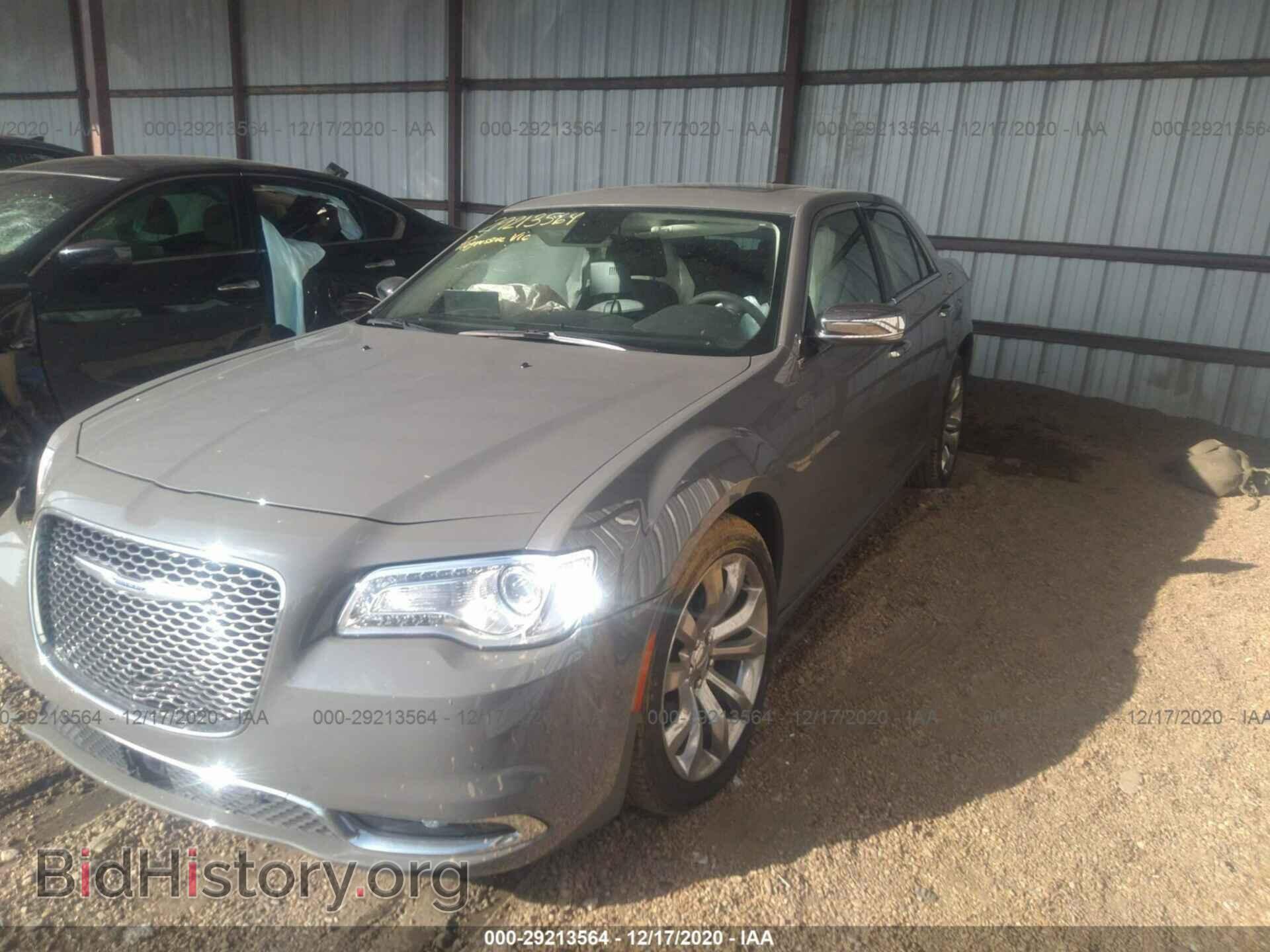 2019 CHRYSLER 300 - VIN: 2C3CCAEG6KH722592 - Photo 2