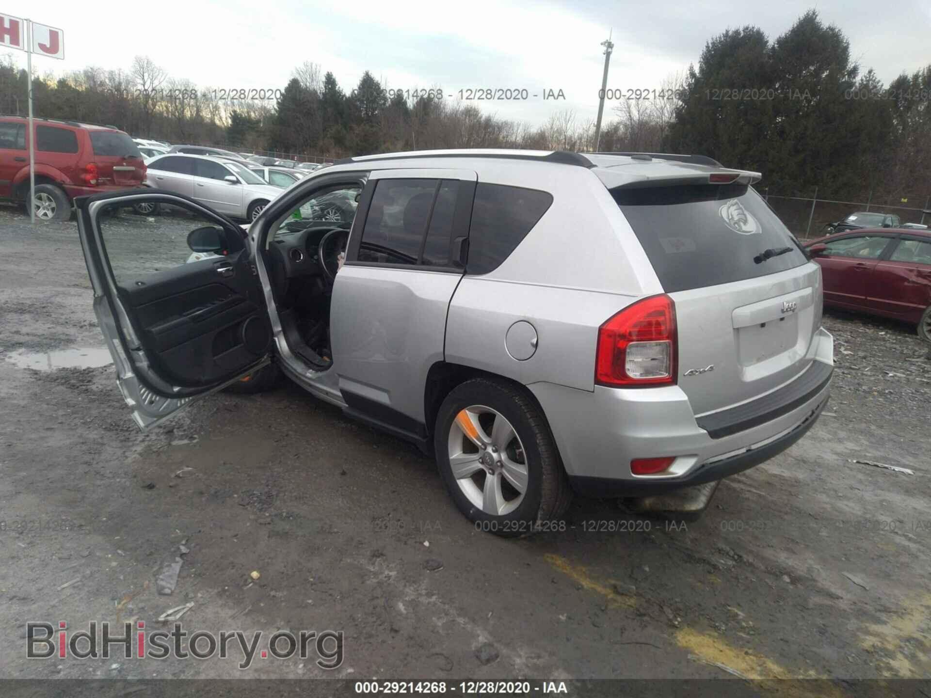 2012 JEEP COMPASS - VIN: 1C4NJDEB9CD572752 - Photo 3