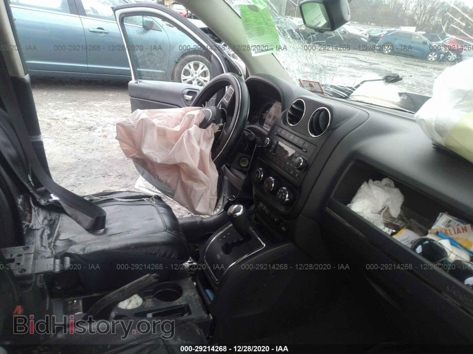 2012 JEEP COMPASS - VIN: 1C4NJDEB9CD572752 - Photo 5