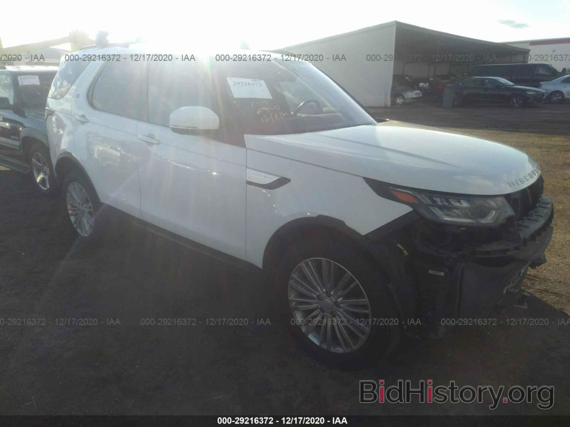 Photo SALRHBBV6HA047181 - LAND ROVER DISCOVERY 2017