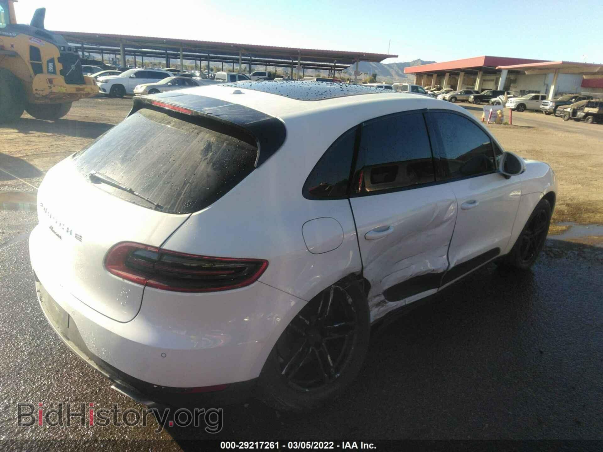 2017 PORSCHE MACAN - VIN: WP1AA2A5XHLB00140 - Photo 4