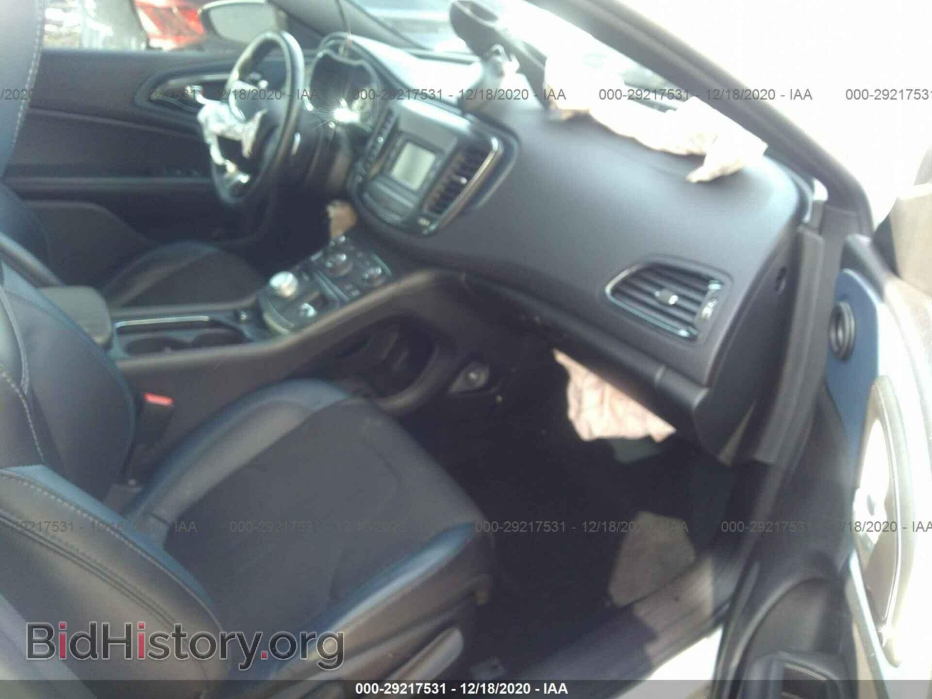 2016 CHRYSLER 200 - VIN: 1C3CCCBB7GN124224 - Фото 5