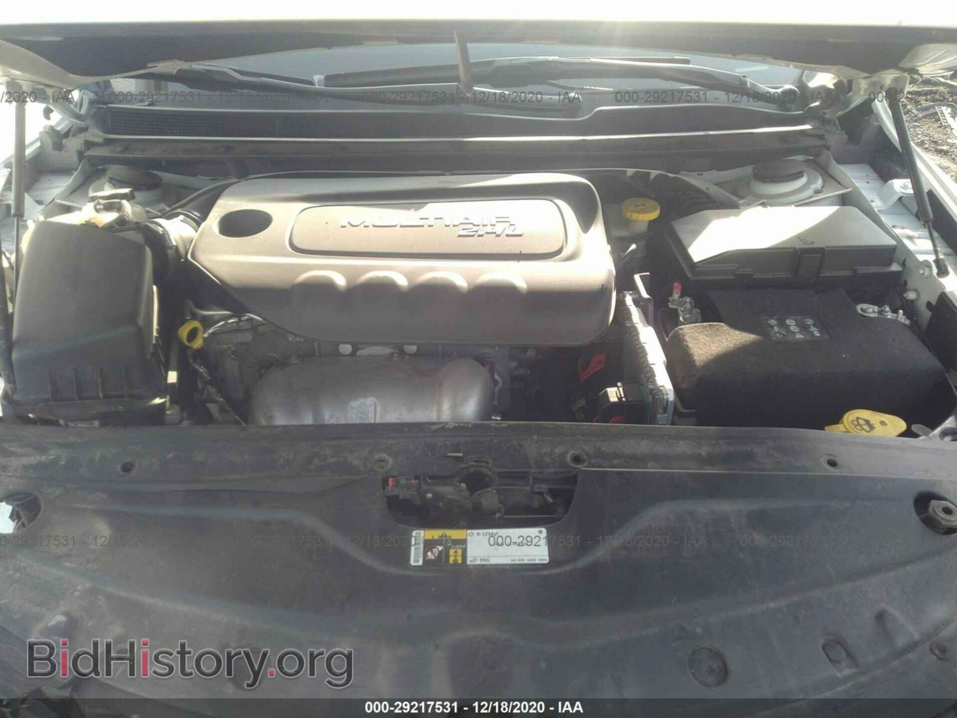 2016 CHRYSLER 200 - VIN: 1C3CCCBB7GN124224 - Фото 10