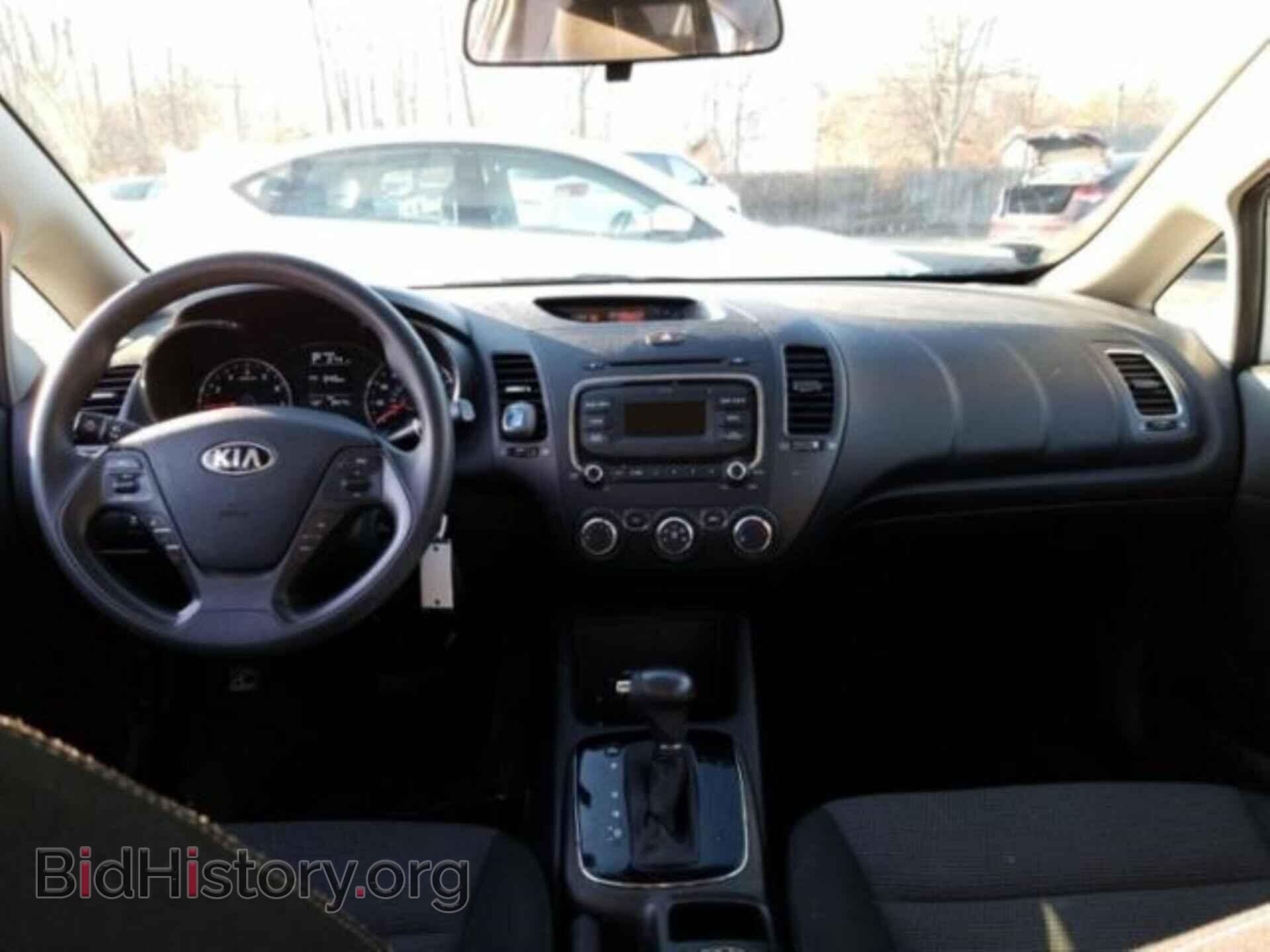 2017 KIA FORTE - VIN: 3KPFK4A76HE097019 - Photo 5