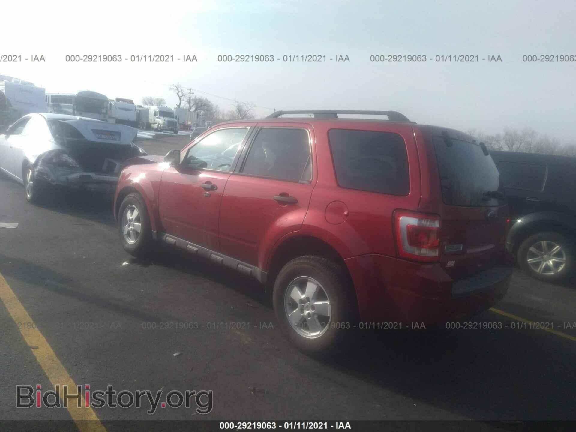 2012 FORD ESCAPE - VIN: 1FMCU9DGXCKB43250 - Фото 3
