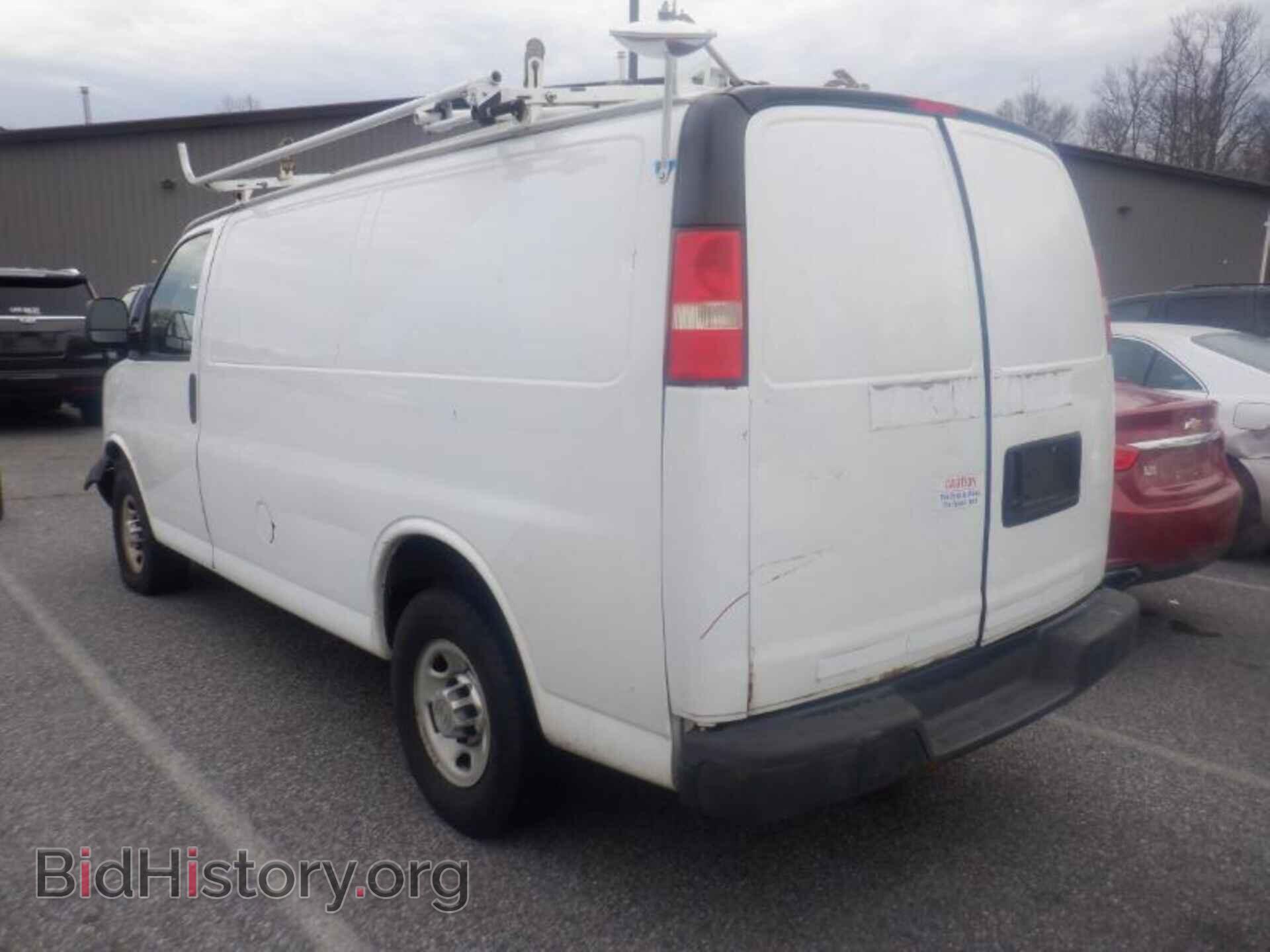 2011 CHEVROLET EXPRESS CARGO VAN - VIN: 1GCWGFCA3B1163932 - Фото 4