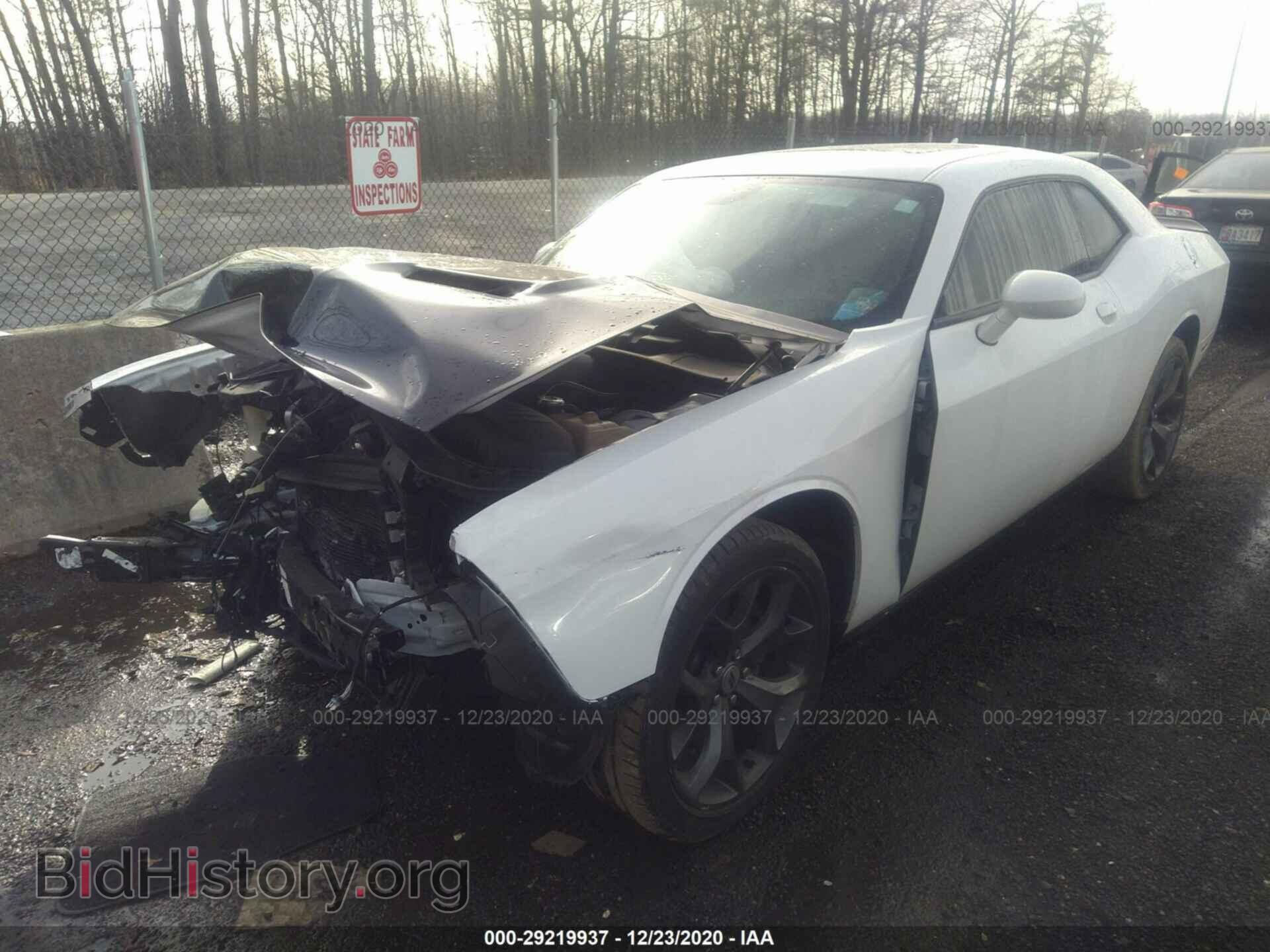 2018 DODGE CHALLENGER - VIN: 2C3CDZAG4JH258573 - Фото 2
