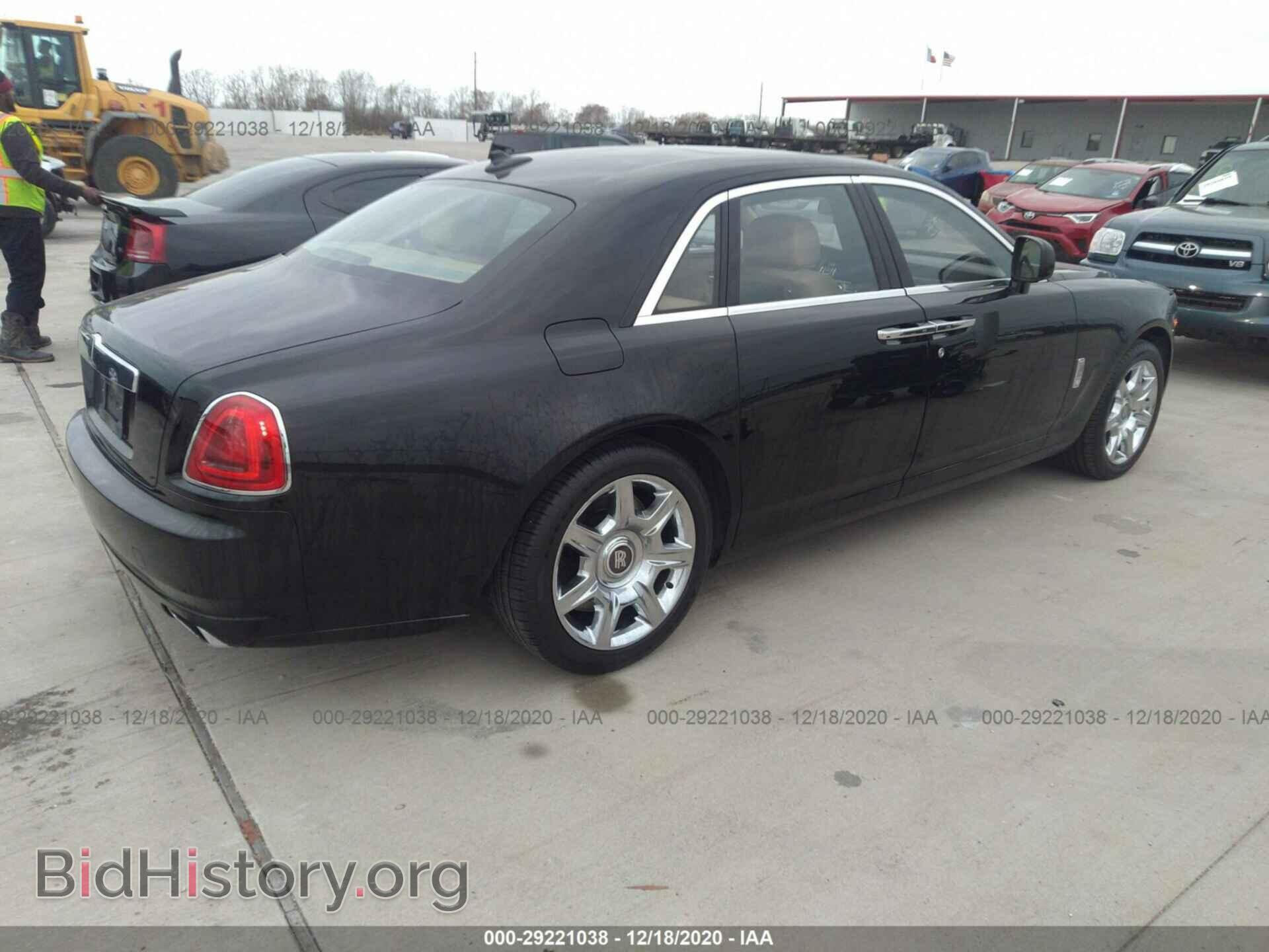 2010 ROLLS-ROYCE GHOST - VIN: SCA664S59AUX48904 - Фото 4