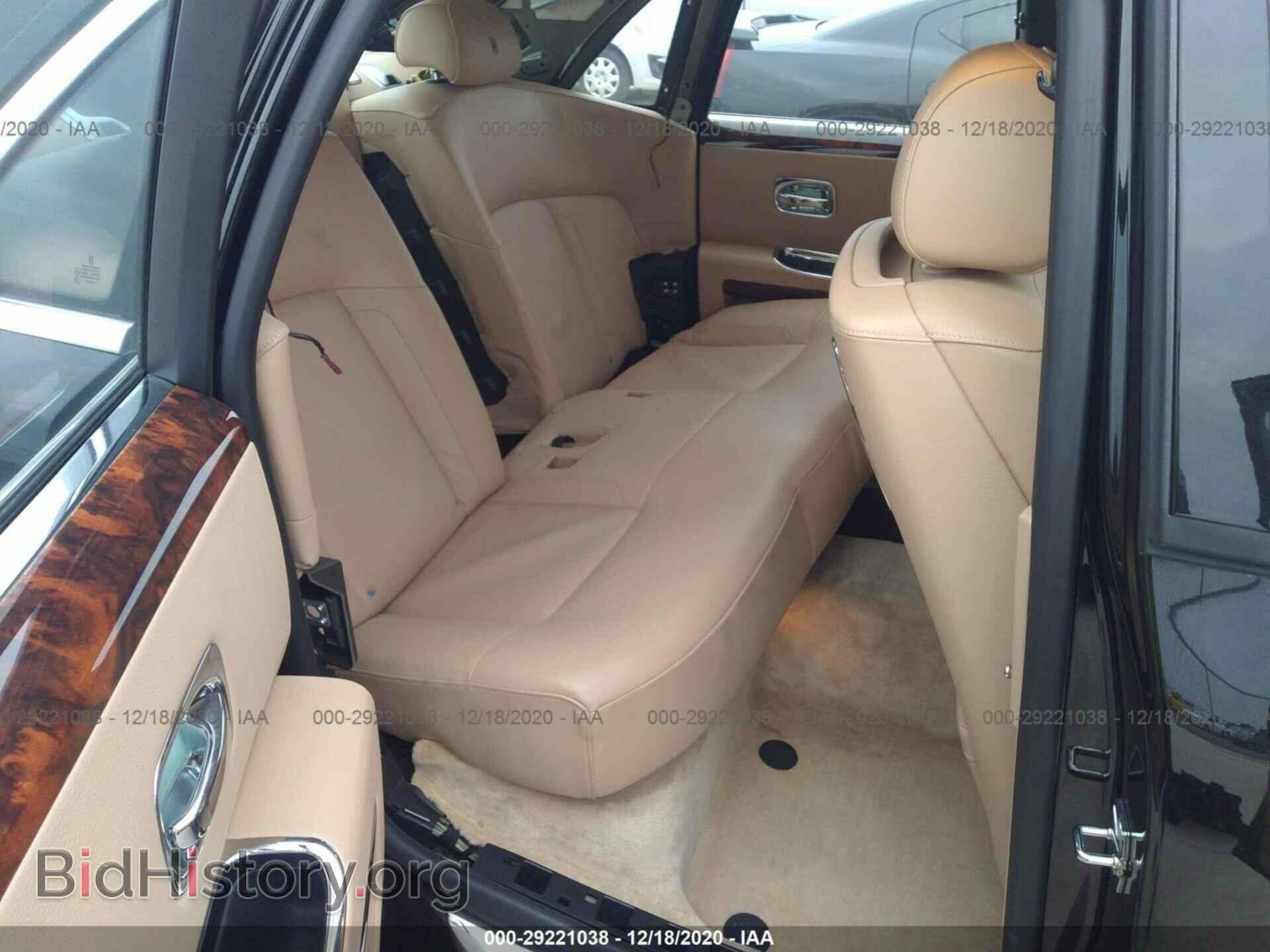 2010 ROLLS-ROYCE GHOST - VIN: SCA664S59AUX48904 - Фото 8
