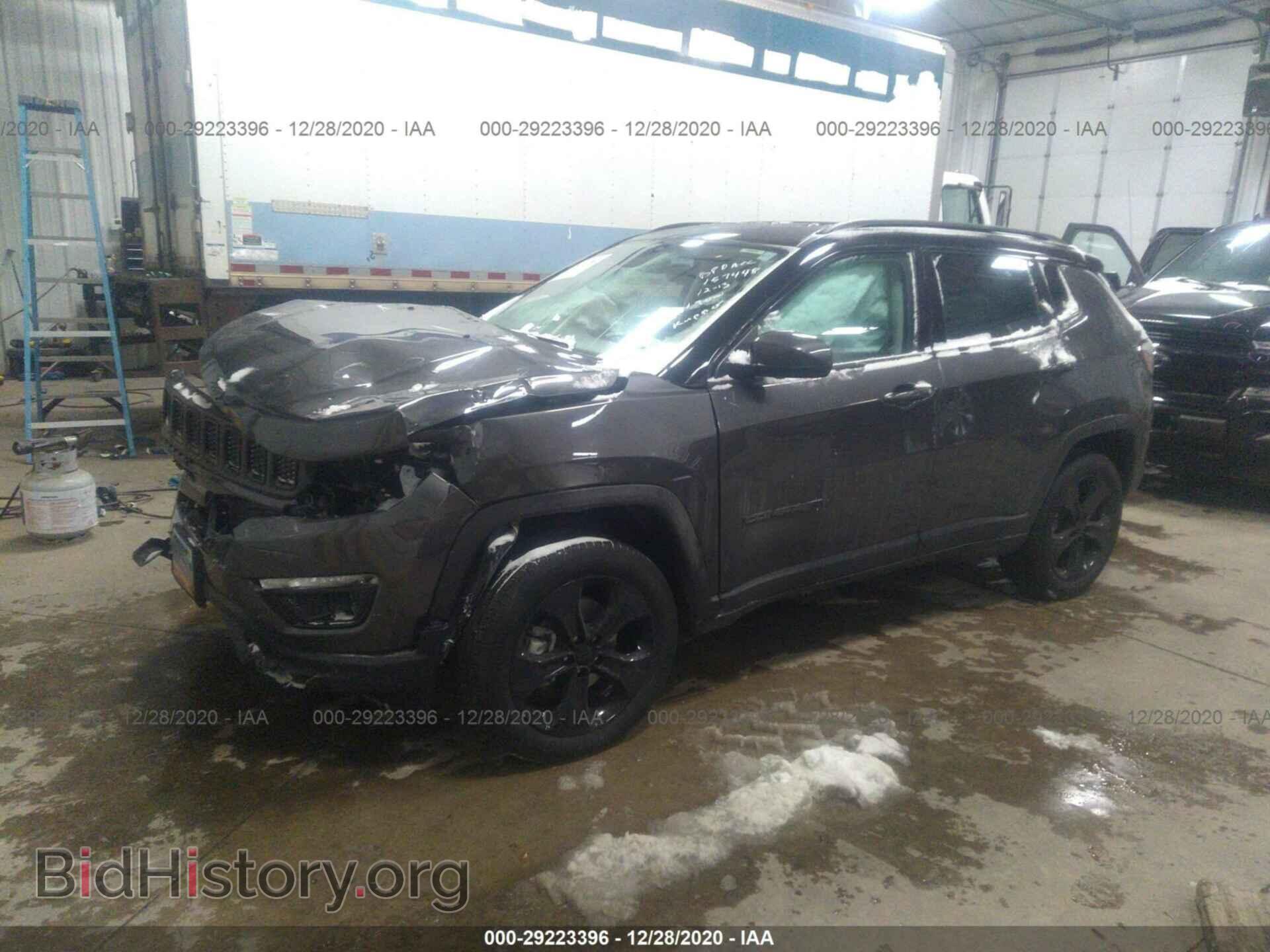 2020 JEEP COMPASS - VIN: 3C4NJDBB5LT133434 - Photo 2