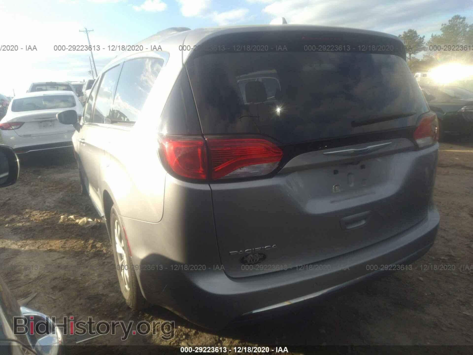 2017 CHRYSLER PACIFICA - VIN: 2C4RC1BG6HR702808 - Фото 3