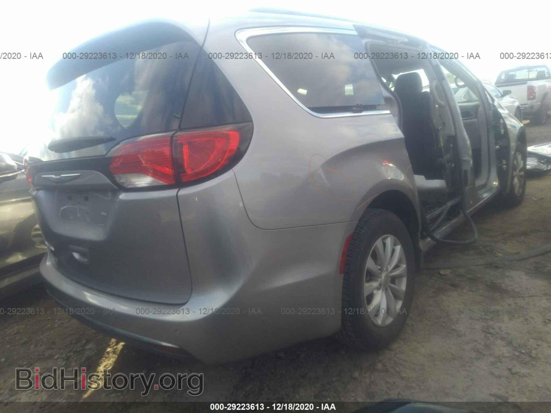 2017 CHRYSLER PACIFICA - VIN: 2C4RC1BG6HR702808 - Фото 4