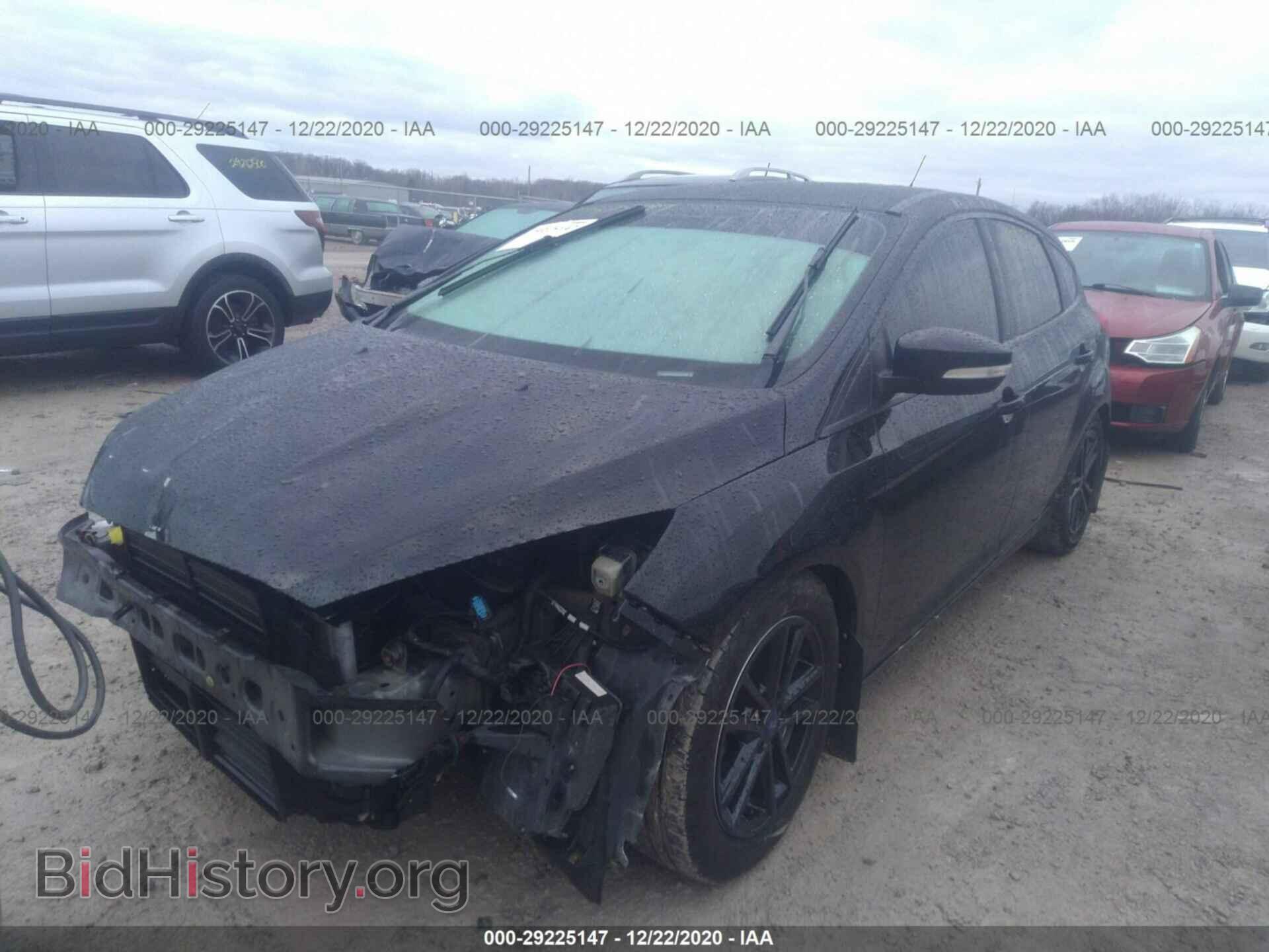 2017 FORD FOCUS - VIN: 1FADP3K22HL247968 - Photo 2