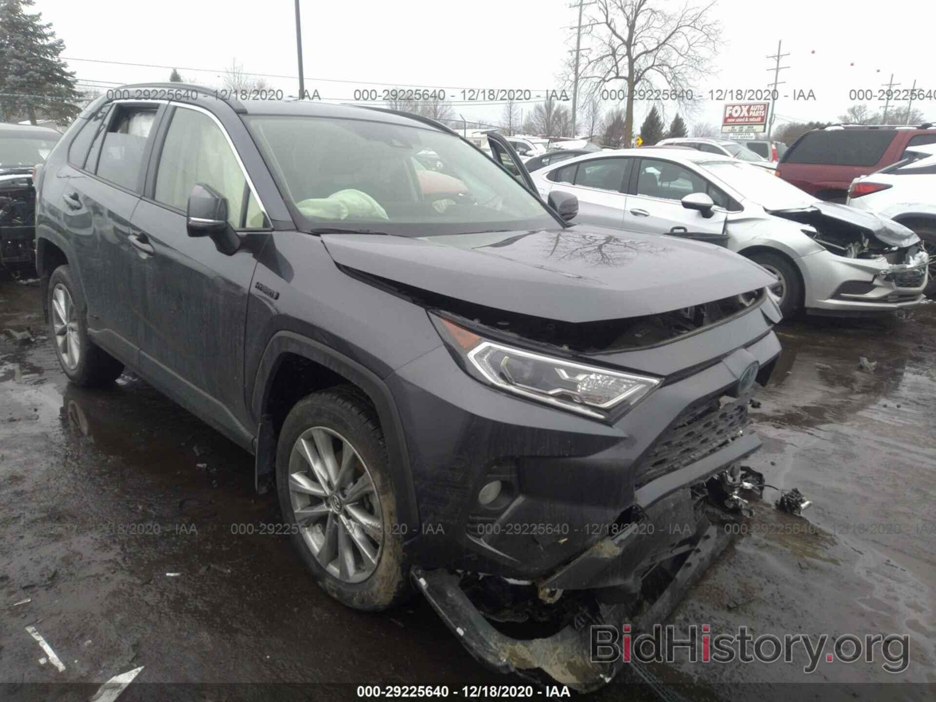 Photo JTMRWRFV8LD049117 - TOYOTA RAV4 2020