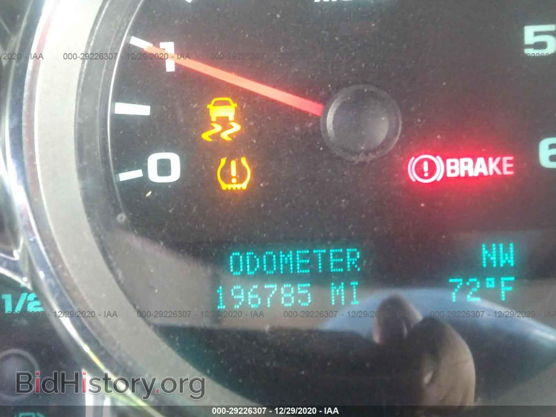 2014 GMC SIERRA 2500HD - VIN: 1GT120CG8EF178105 - Фото 7