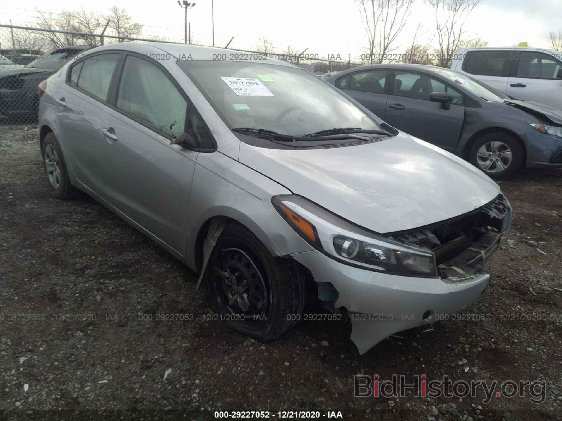 Photo 3KPFL4A75JE247348 - KIA FORTE 2018