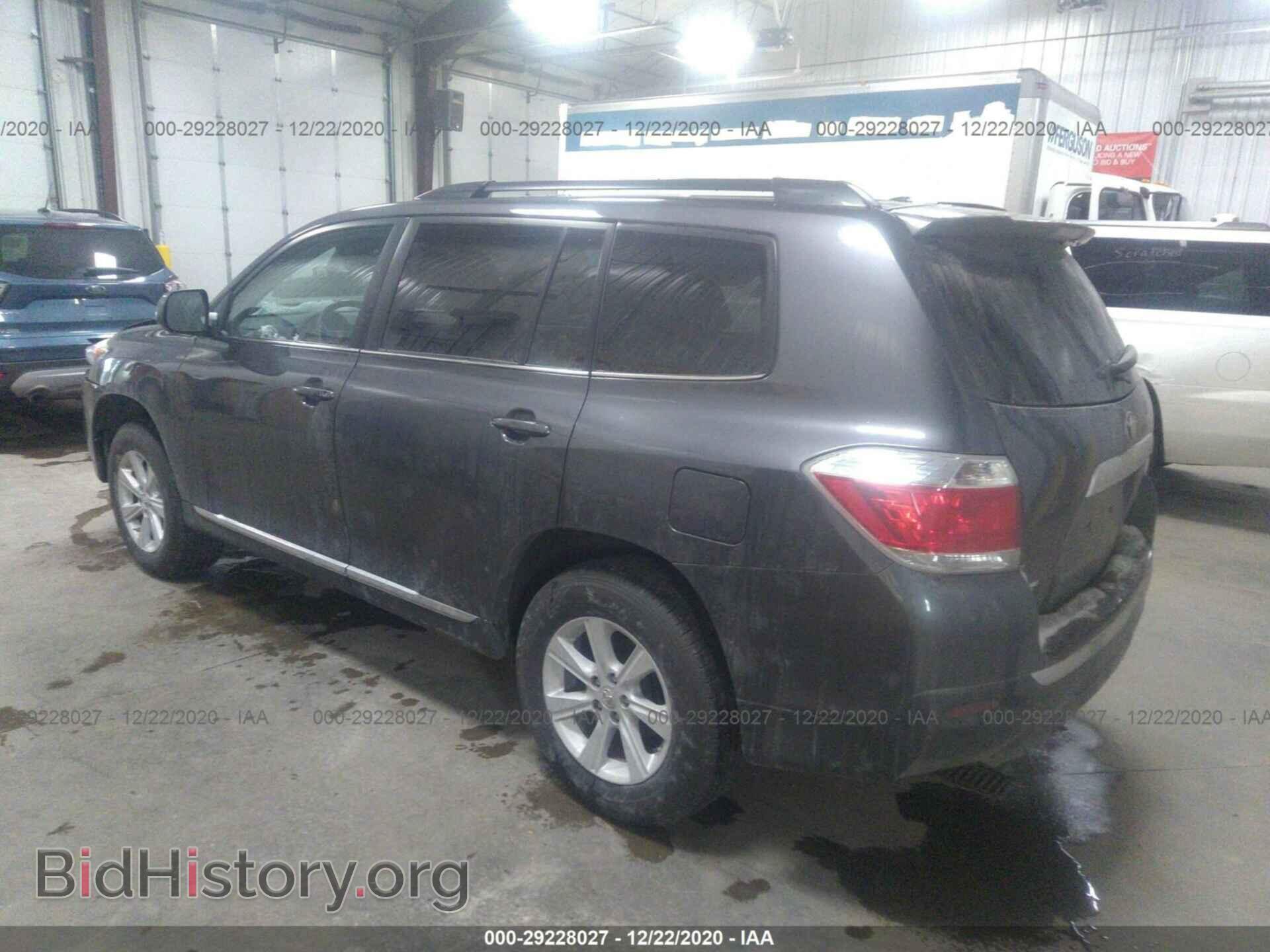 2012 TOYOTA HIGHLANDER - VIN: 5TDBK3EH4CS143277 - Фото 3