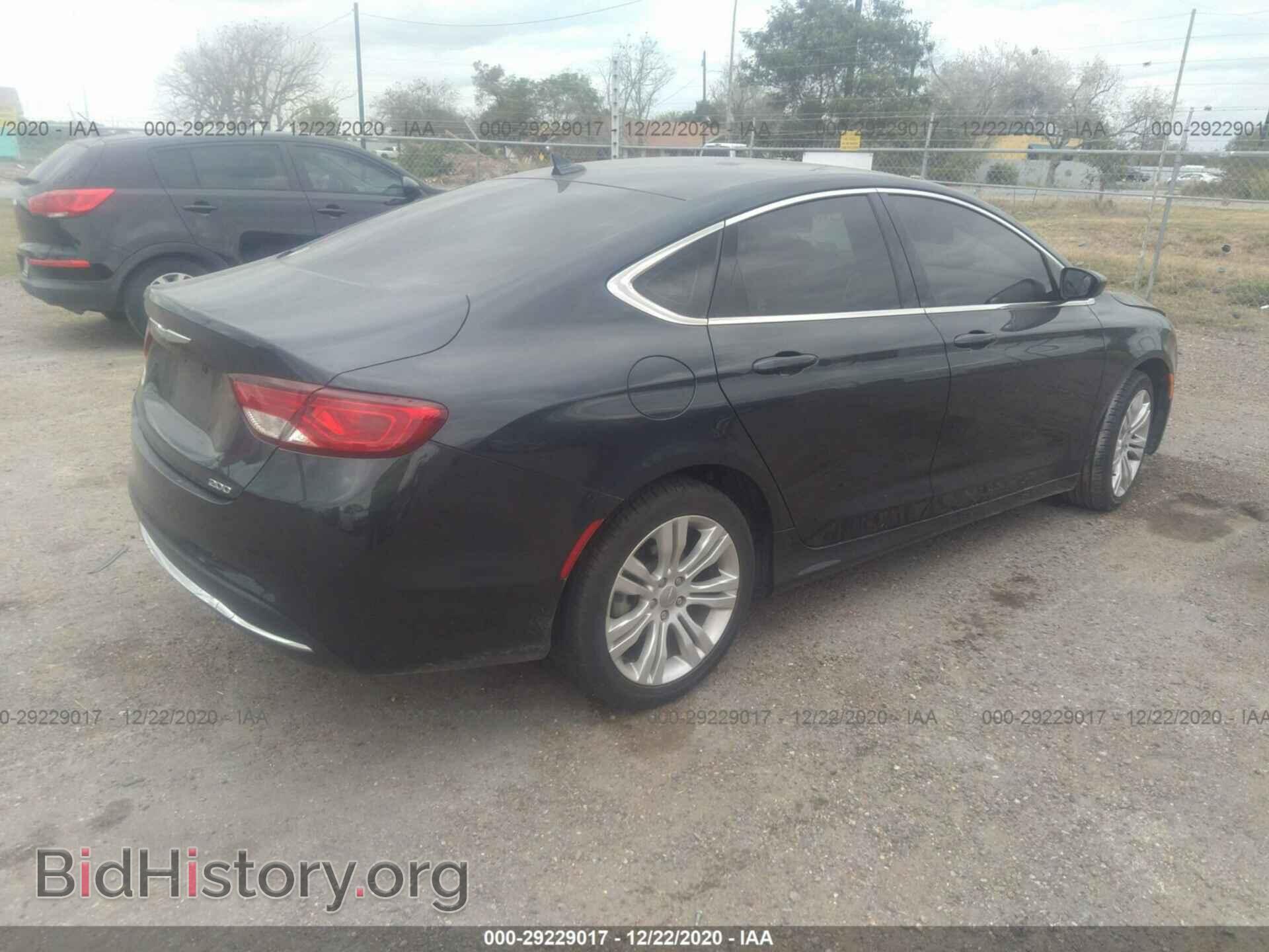 2016 CHRYSLER 200 - VIN: 1C3CCCAB9GN162829 - Photo 4