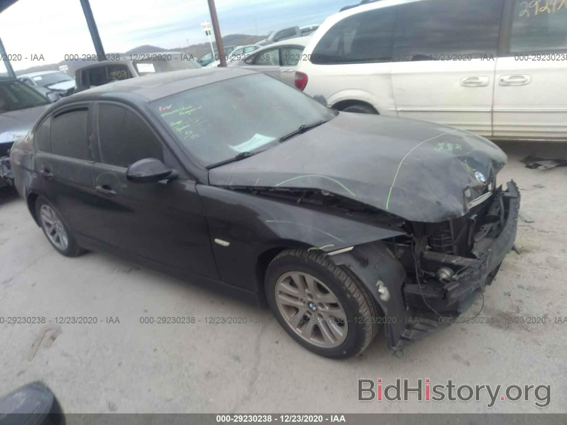 Photo WBAVA37557NL11875 - BMW 3 SERIES 2007