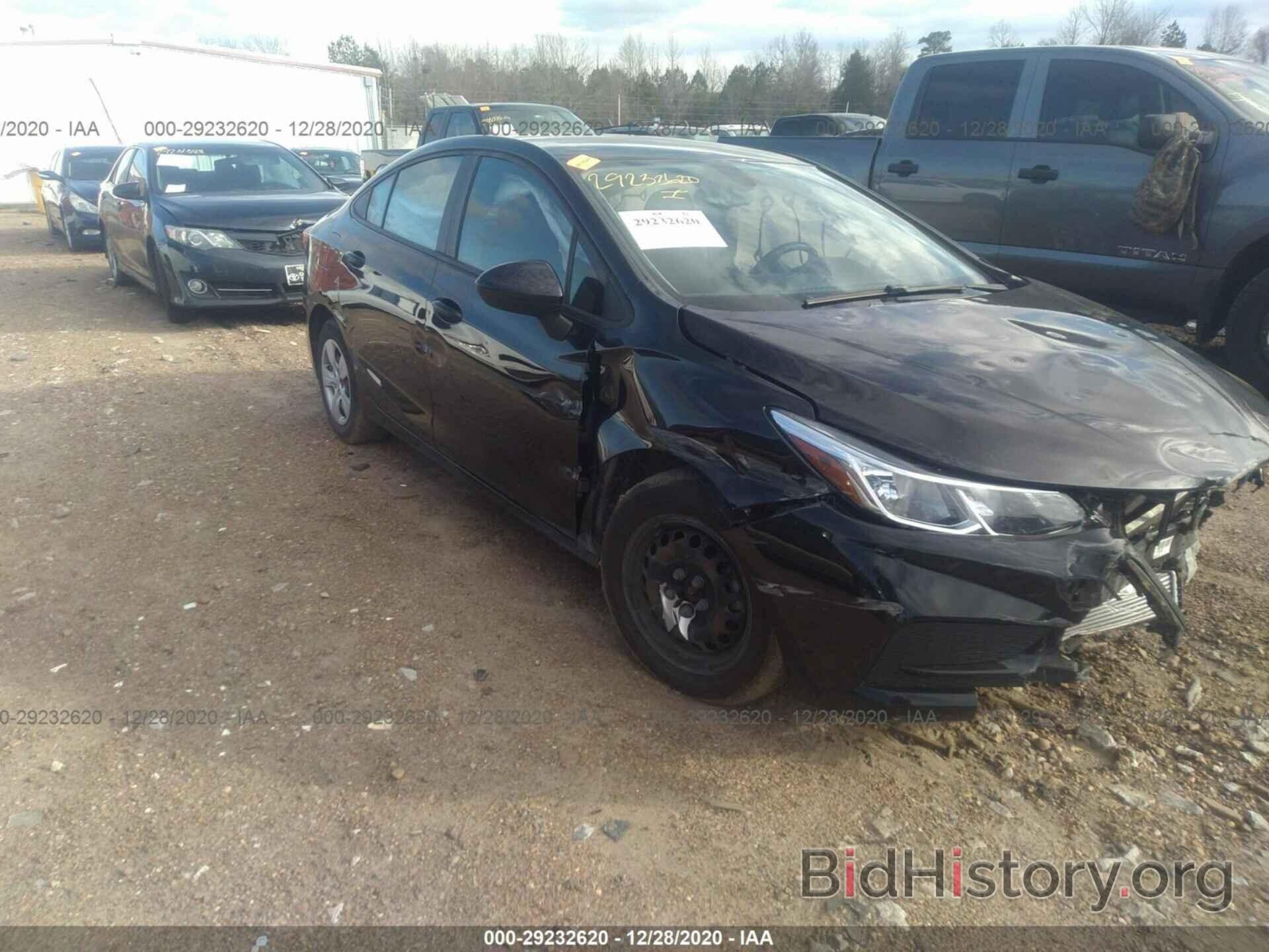 Photo 1G1BC5SM6H7260315 - CHEVROLET CRUZE 2017