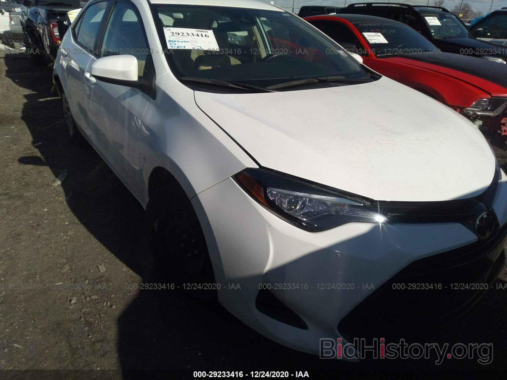 Photo 5YFBURHEXHP575497 - TOYOTA COROLLA 2017