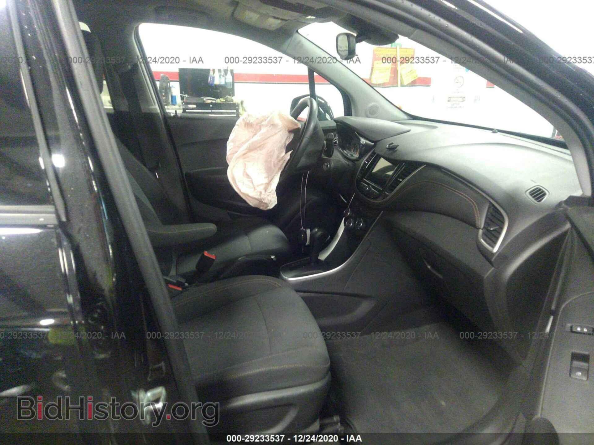 2019 CHEVROLET TRAX - VIN: 3GNCJNSB3KL337104 - Photo 5