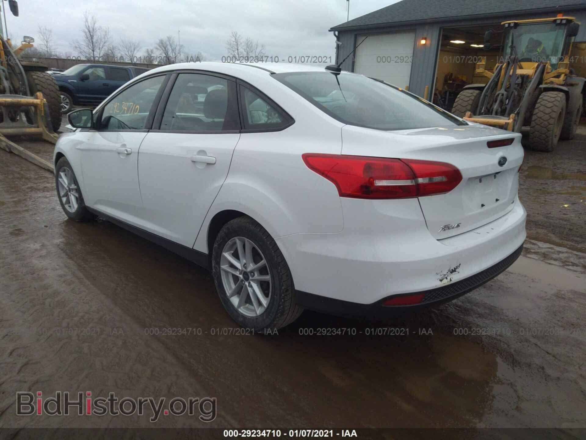 2017 FORD FOCUS - VIN: 1FADP3F28HL307410 - Photo 3