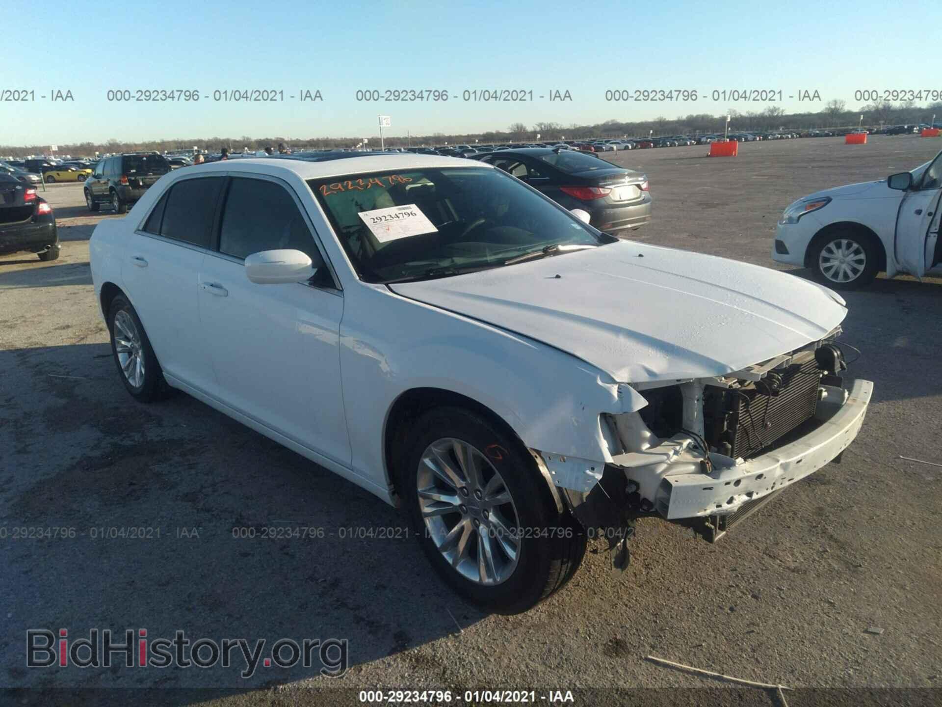 Photo 2C3CCAAG7GH307925 - CHRYSLER 300 2016