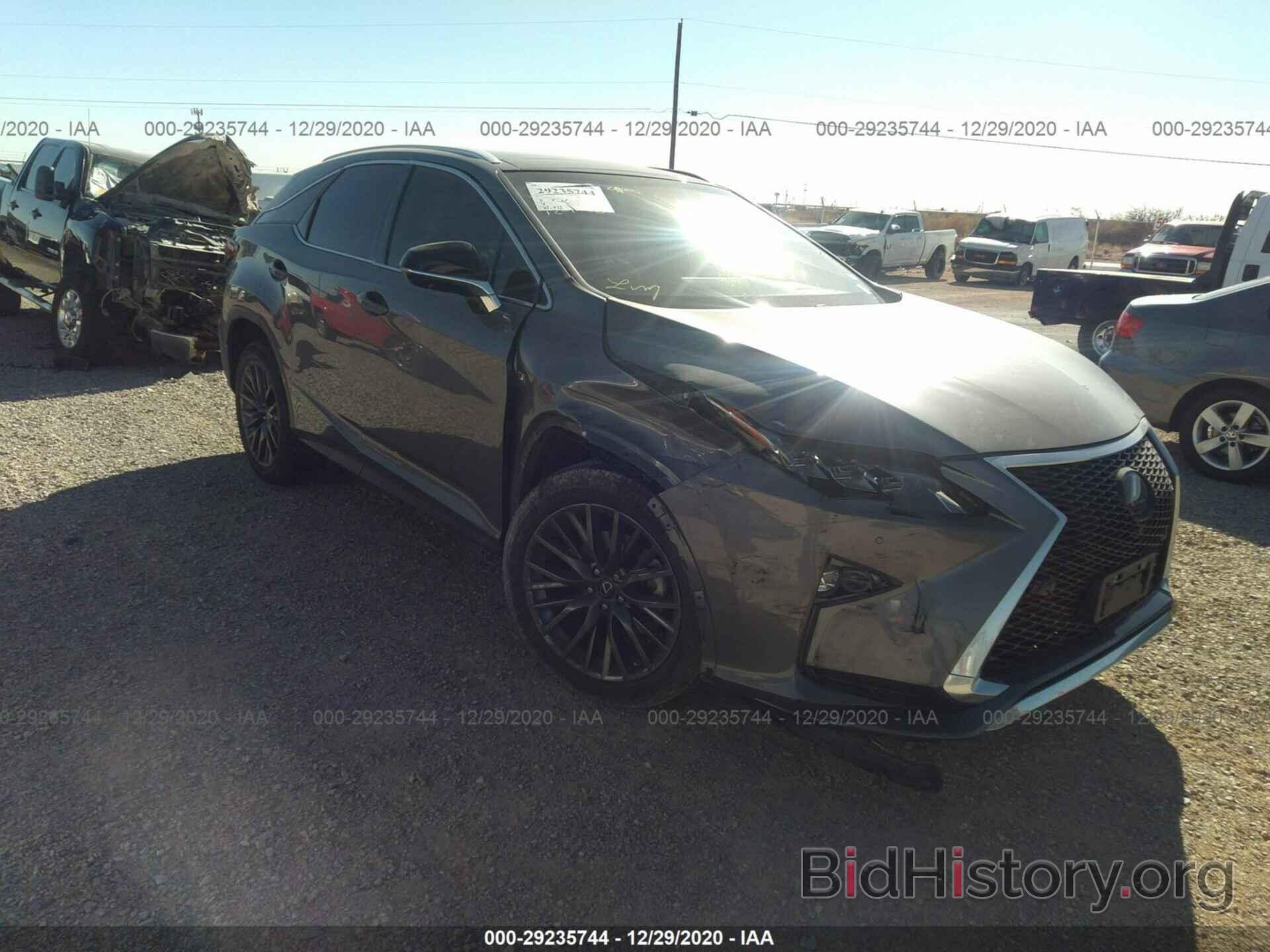 Photo 2T2BZMCAXKC184233 - LEXUS RX 2019