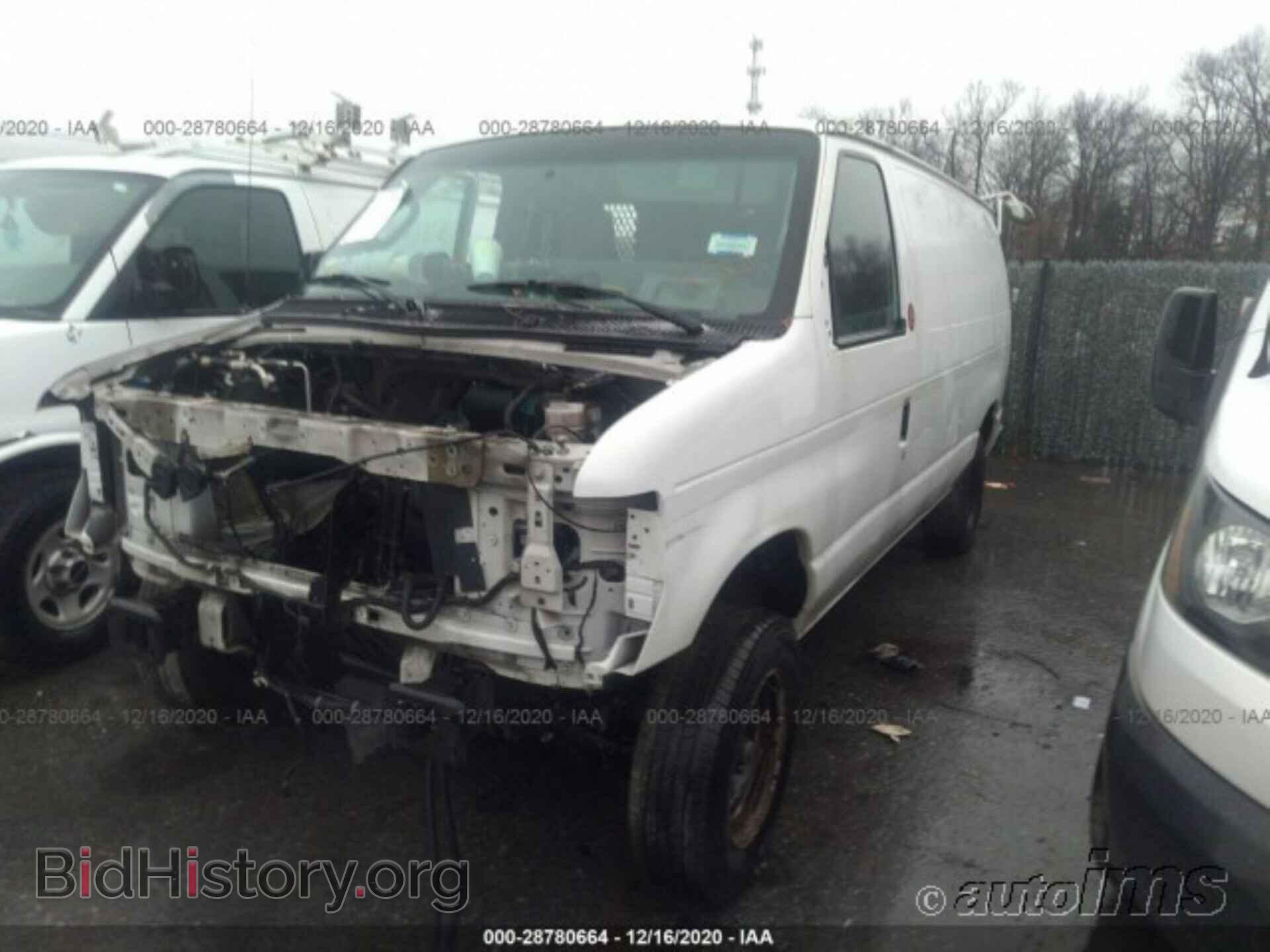 2011 FORD ECONOLINE CARGO VAN - VIN: 1FTNE2EL0BDA75735 - Фото 2