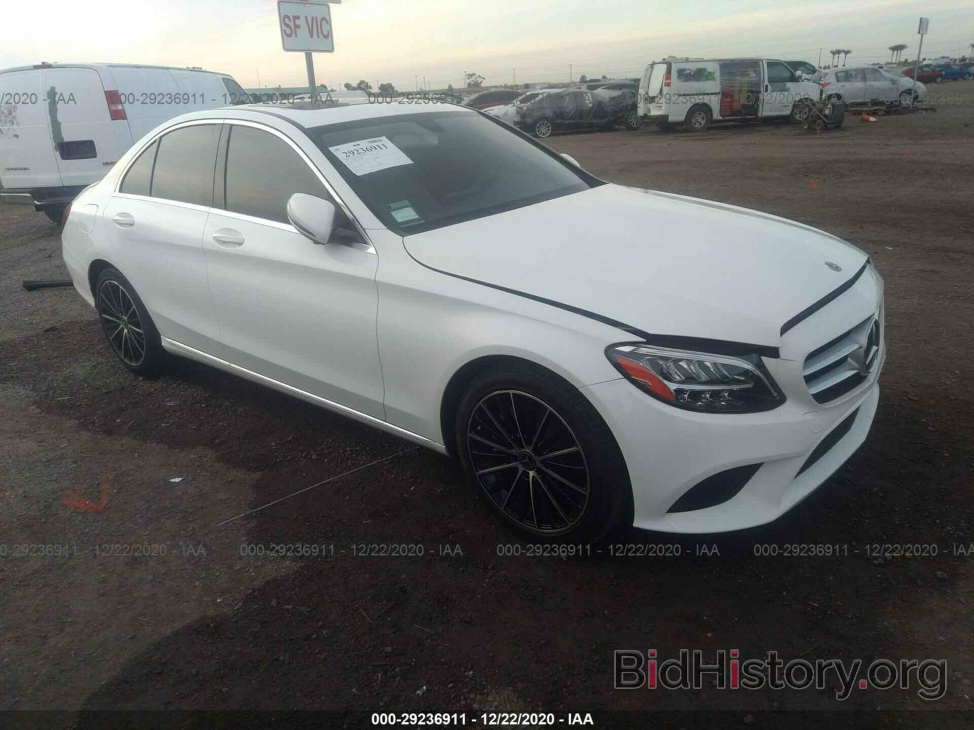 Photo 55SWF8DB3KU296699 - MERCEDES-BENZ C-CLASS 2019