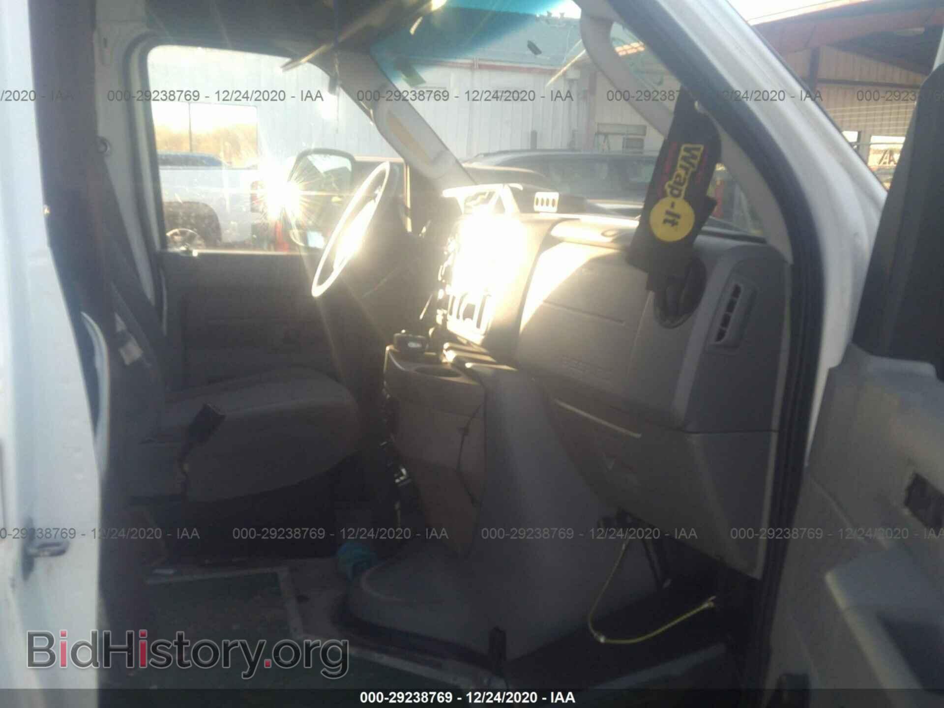 2010 FORD ECONOLINE CARGO VAN - VIN: 1FTDS3EL0ADA57597 - Фото 5