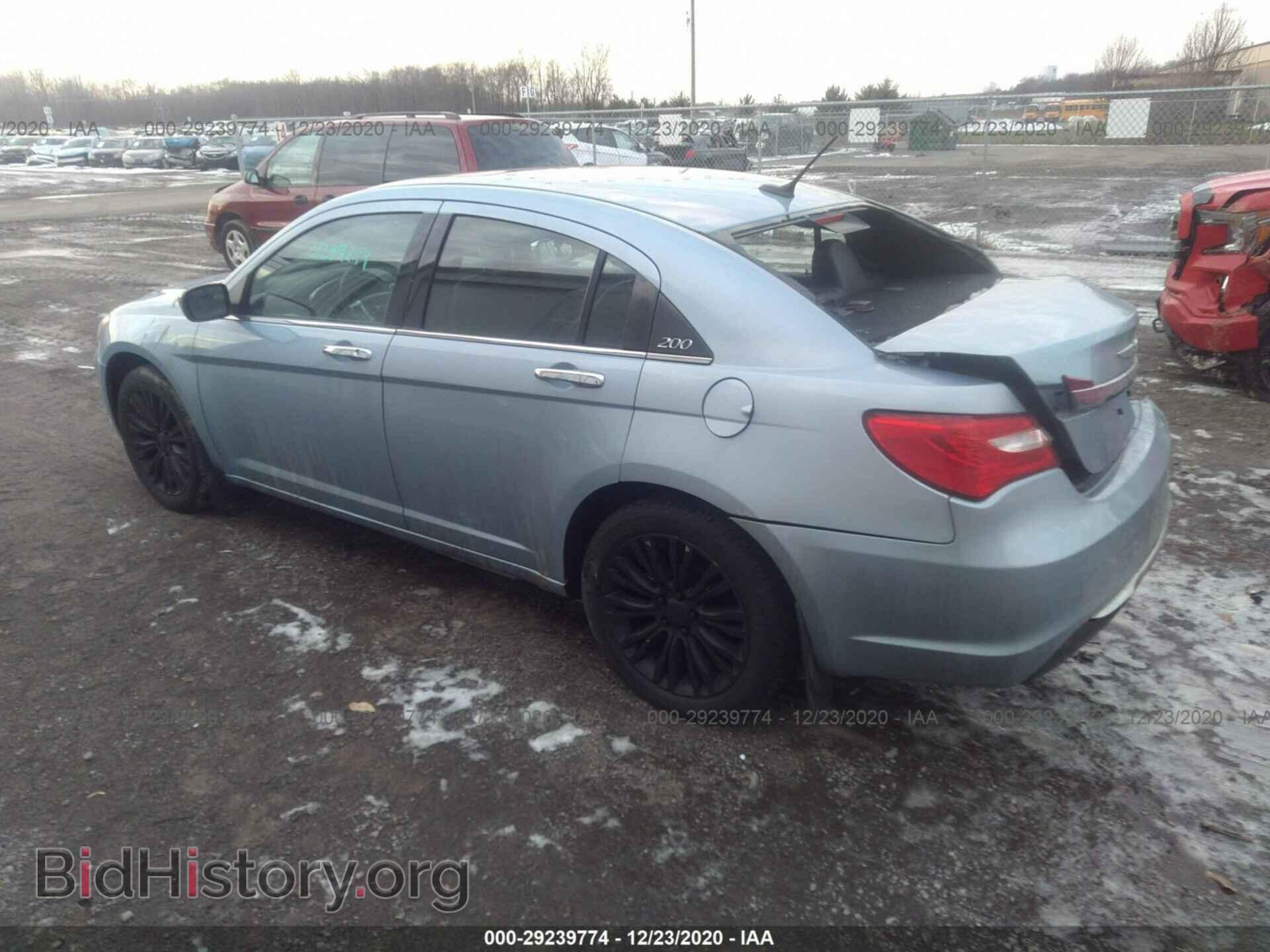 2012 CHRYSLER 200 - VIN: 1C3CCBCB2CN162995 - Photo 3