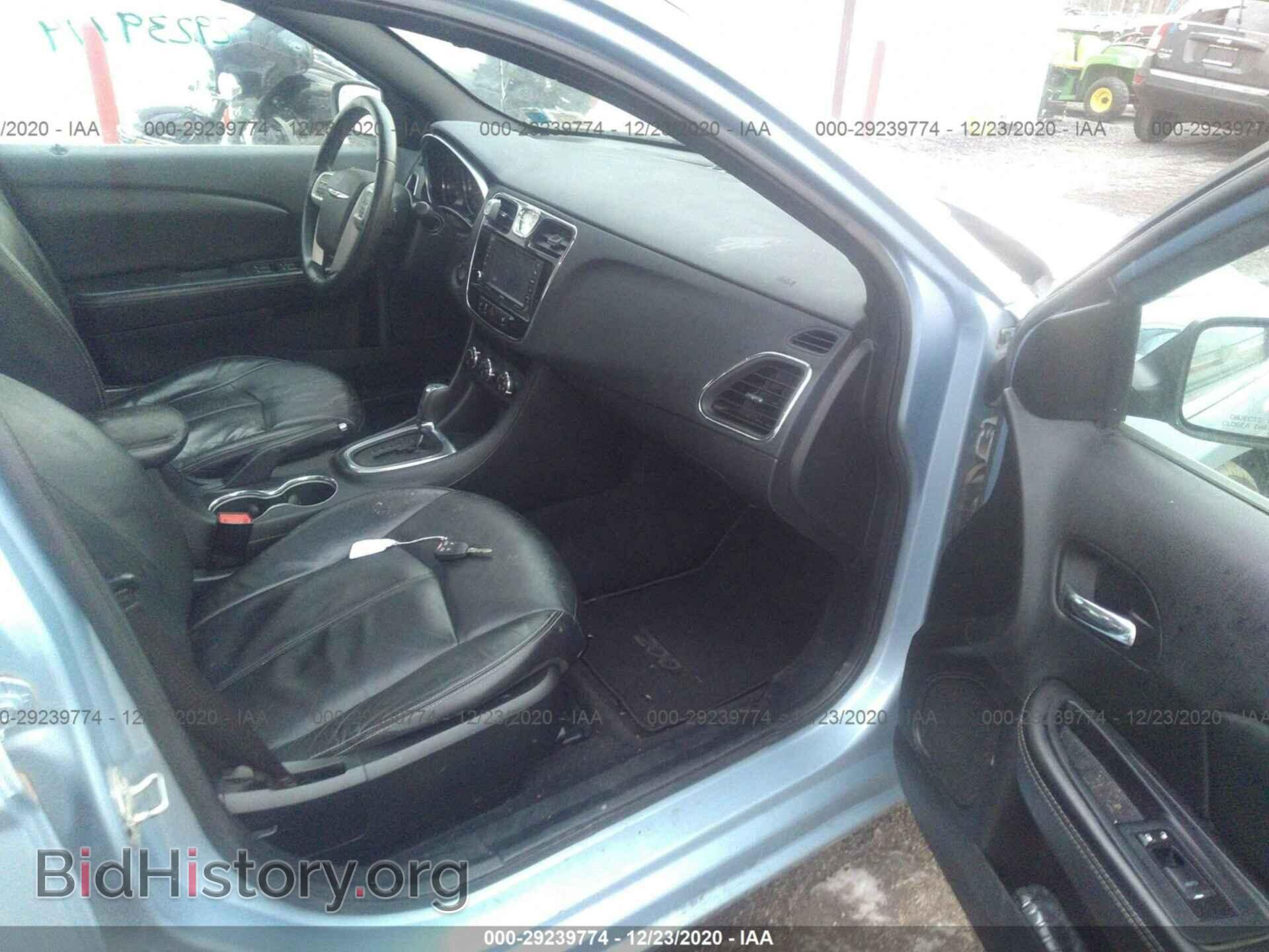 2012 CHRYSLER 200 - VIN: 1C3CCBCB2CN162995 - Photo 5