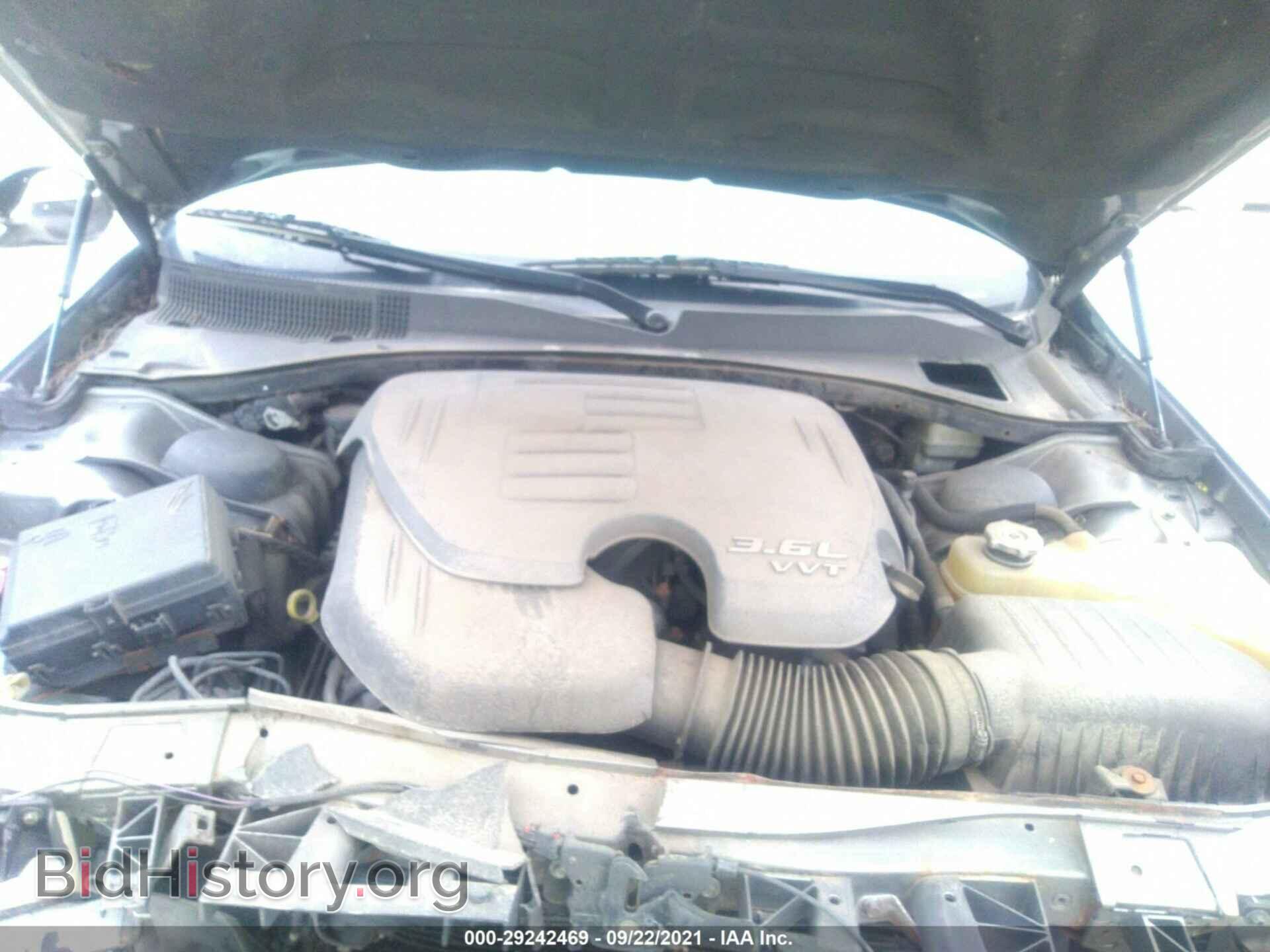 2012 CHRYSLER 300 - VIN: 2C3CCAAG2CH193018 - Photo 10