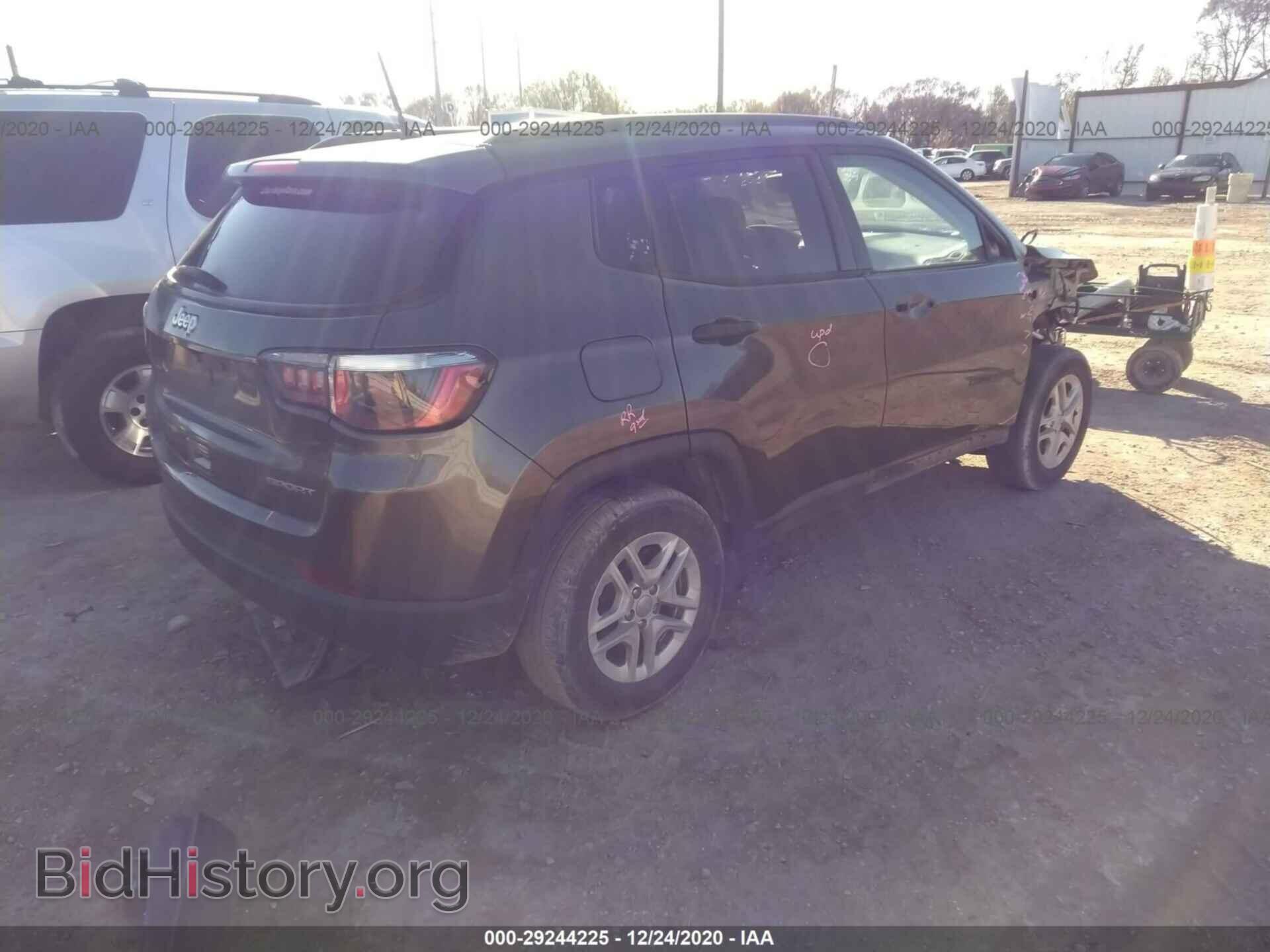 2018 JEEP COMPASS - VIN: 3C4NJCAB7JT212872 - Фото 4