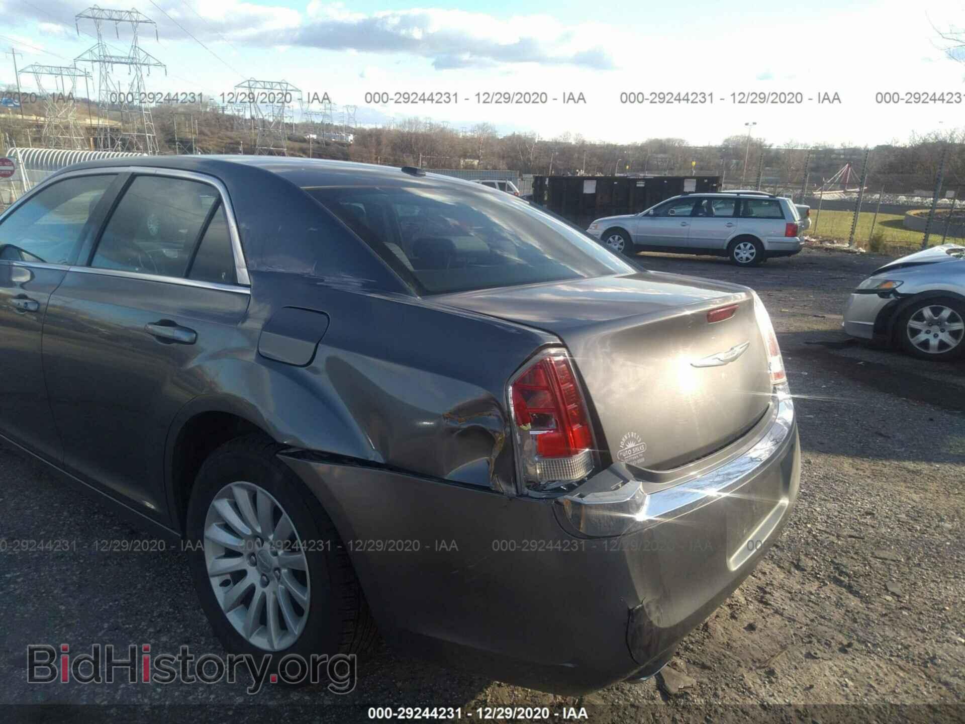 2012 CHRYSLER 300 - VIN: 2C3CCAAG3CH134155 - Фото 6