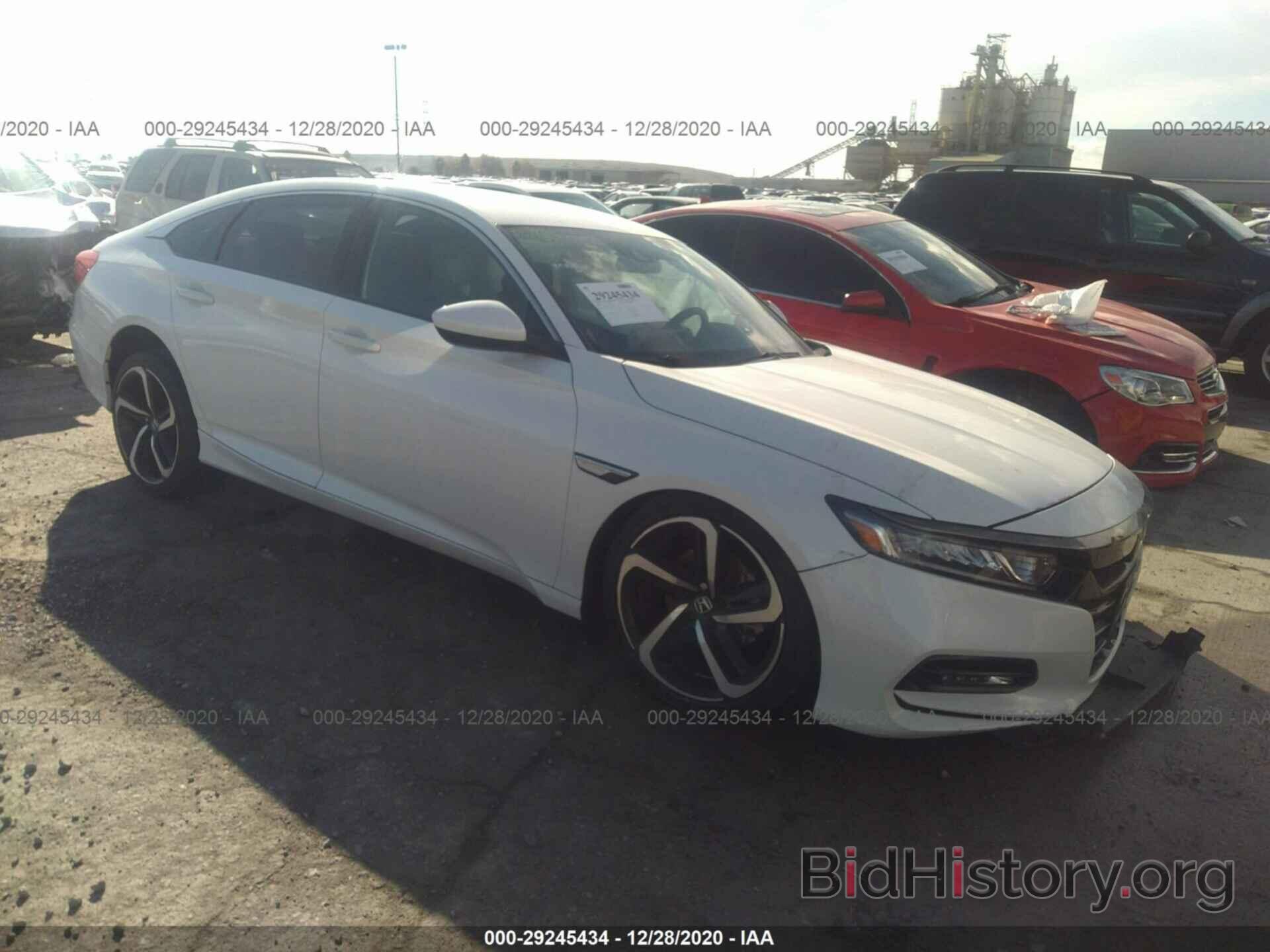 Фотография 1HGCV1F34JA170204 - HONDA ACCORD SEDAN 2018