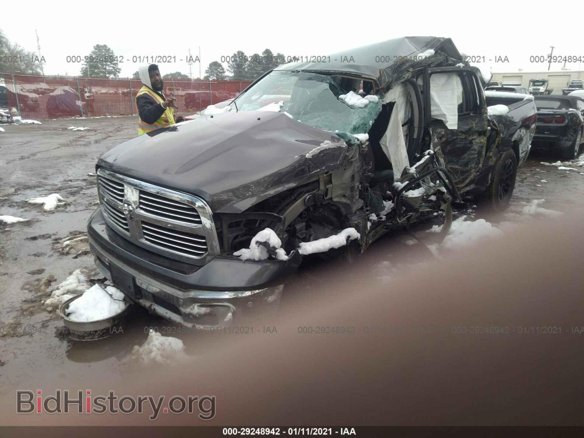 2015 RAM 1500 - VIN: 1C6RR6LT4FS650895 - Фото 2