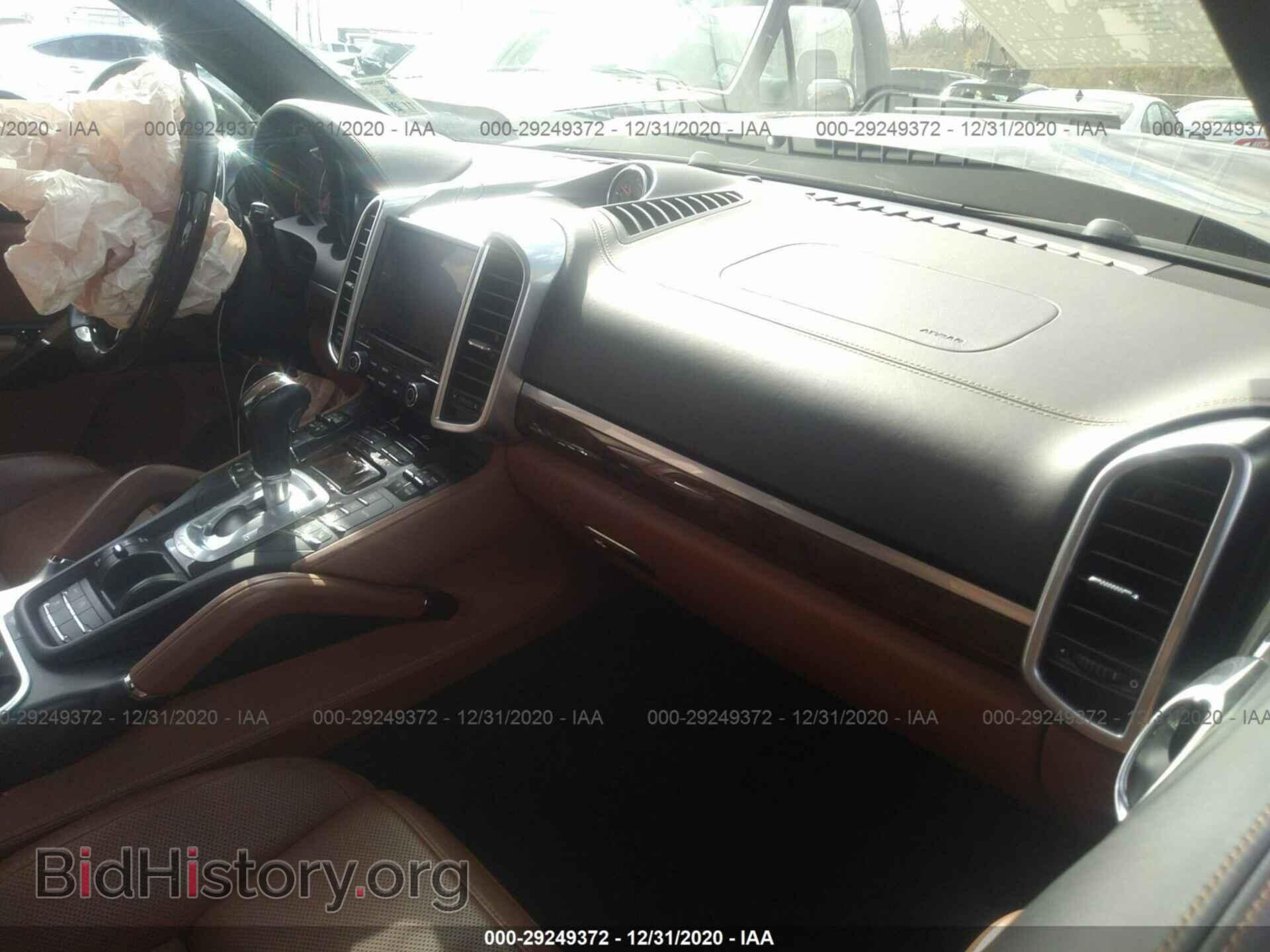 2017 PORSCHE CAYENNE - VIN: WP1AA2A25HKA83985 - Фото 5