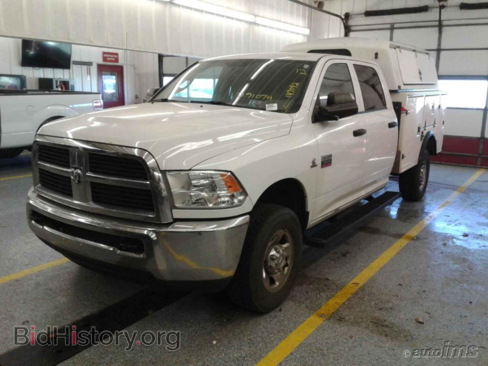 Photo 3C6UD5HL0CG291074 - RAM 2500 2012