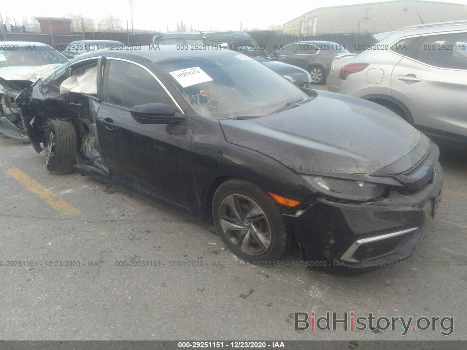 Photo 19XFC2F63KE012596 - HONDA CIVIC SEDAN 2019