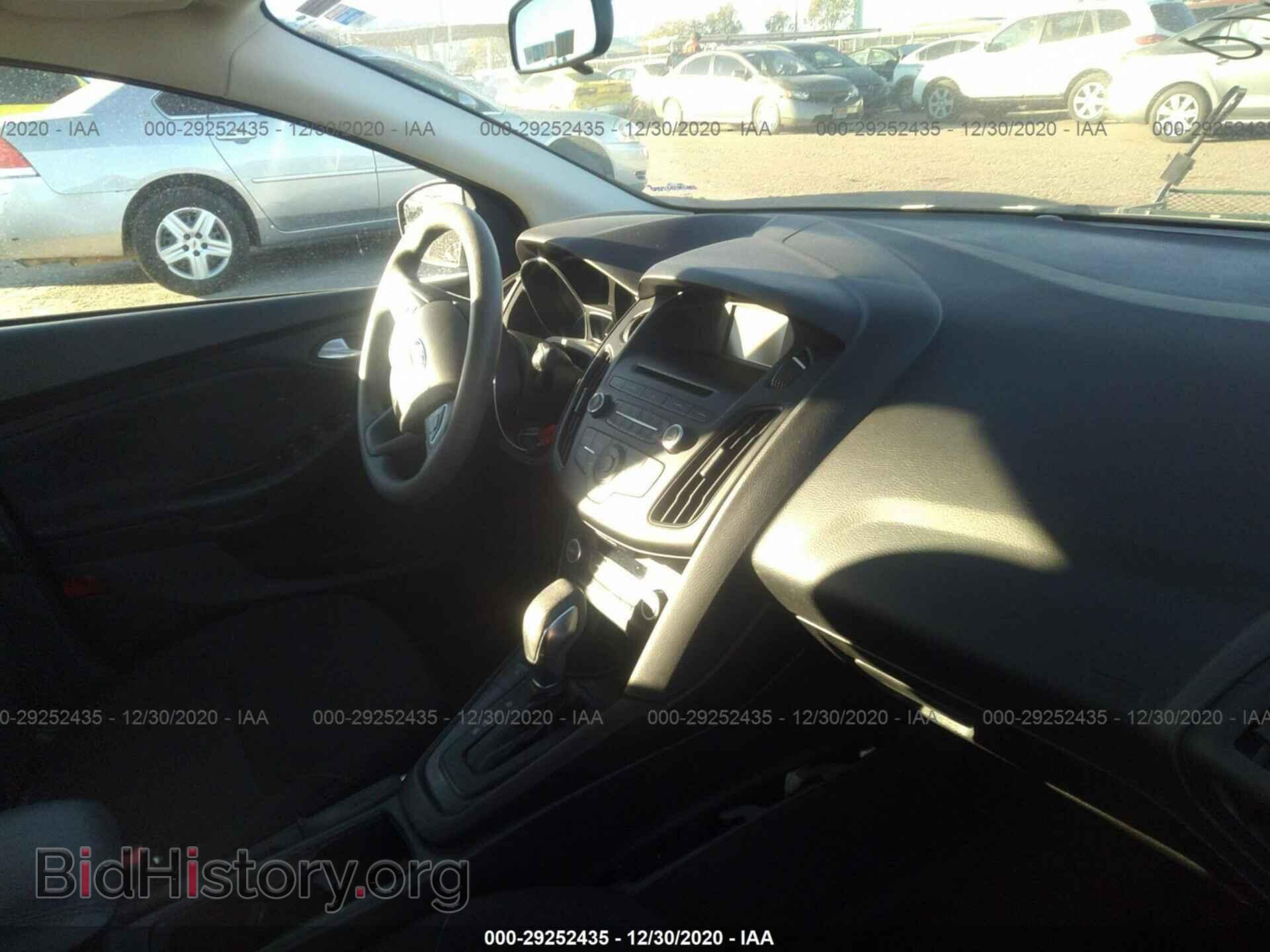 2017 FORD FOCUS - VIN: 1FADP3FE1HL329176 - Photo 5