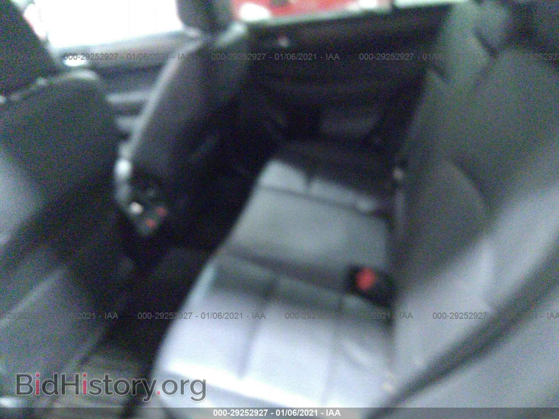 2017 SUBARU OUTBACK - VIN: 4S4BSANC5H3260637 - Фото 8