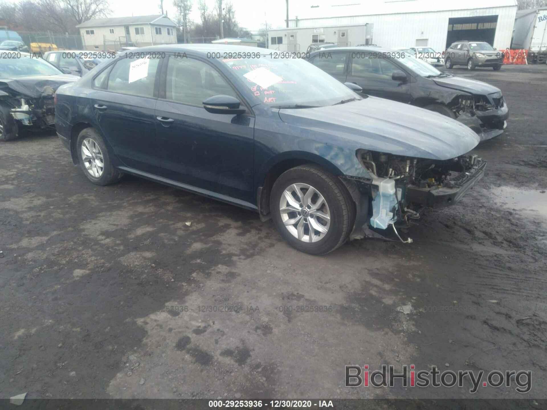 Photo 1VWAA7A37JC022478 - VOLKSWAGEN PASSAT 2018