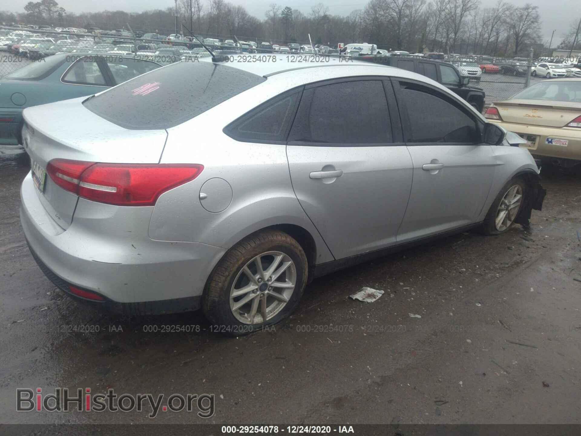 2017 FORD FOCUS - VIN: 1FADP3F29HL247895 - Фото 4